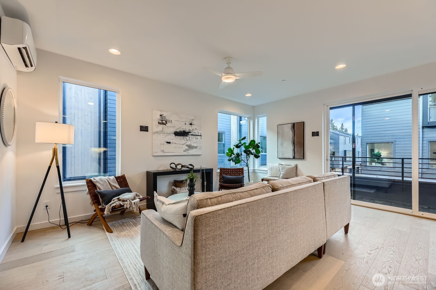 1321 N 185th Street Unit: A