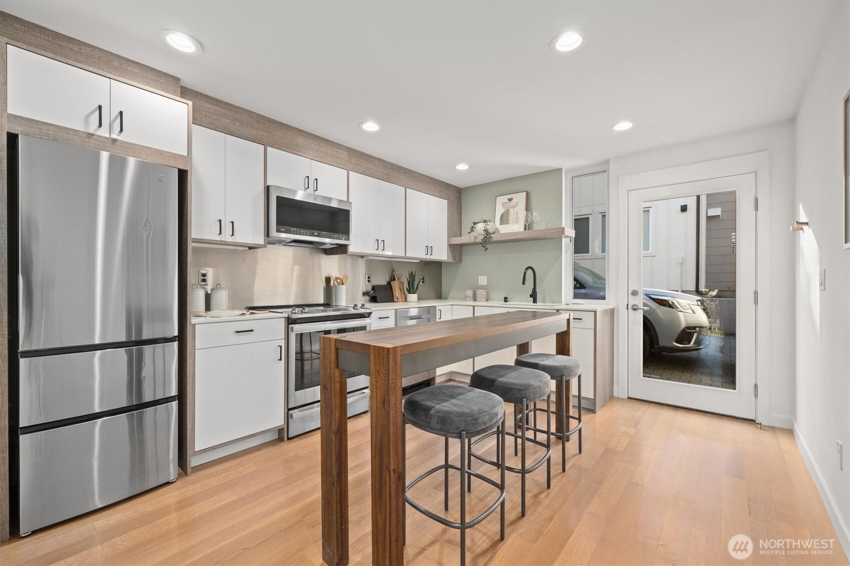3645 22nd Avenue W Unit: F