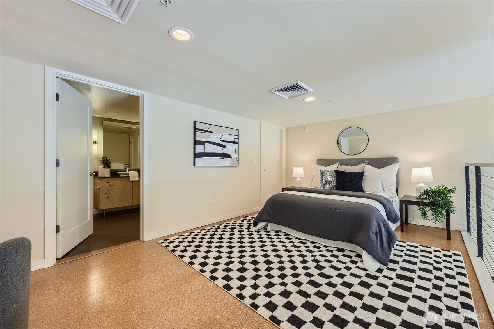 3104 Western Avenue Unit: 102