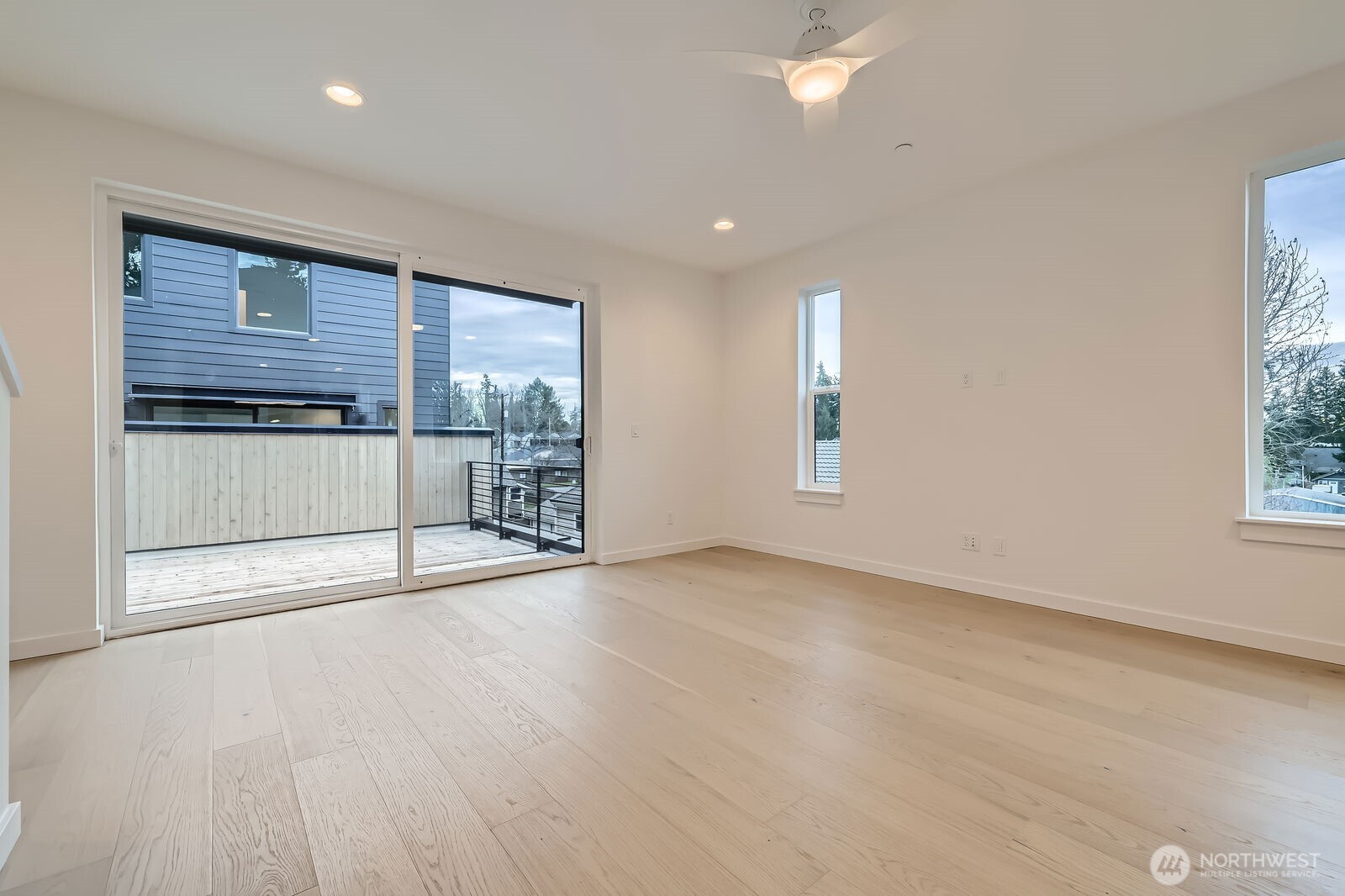 1327 N 185th Unit: C
