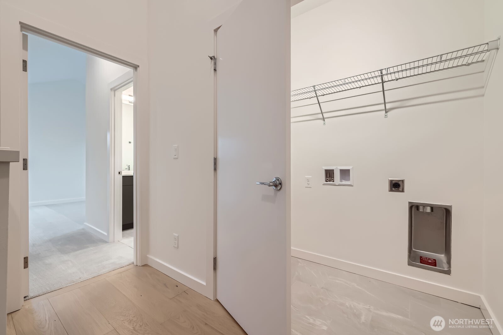 1327 N 185th Unit: C