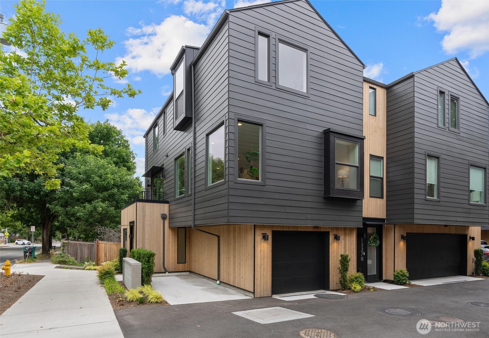 1327 N 185th Street Unit: A