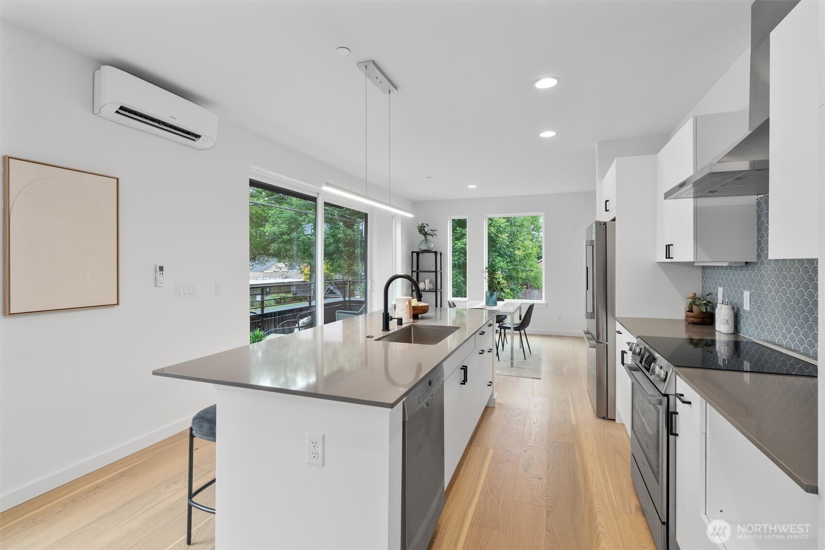 1327 N 185th Street Unit: A