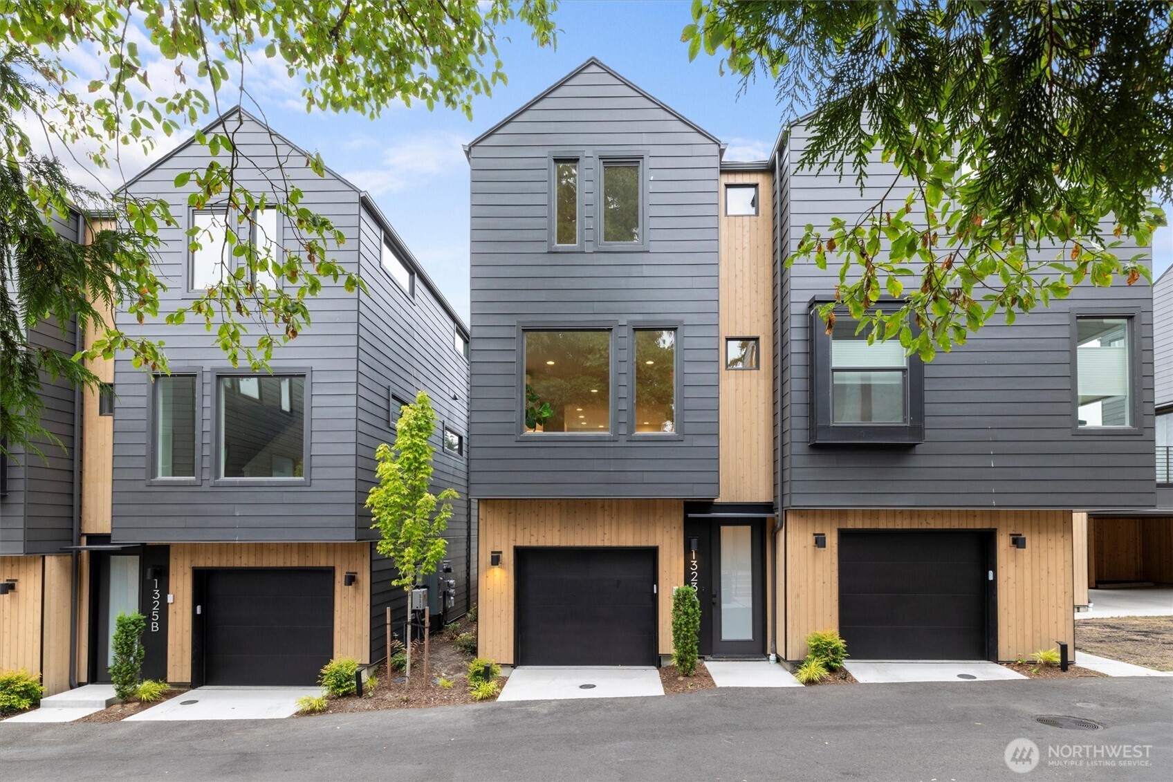1323 N 185th Street Unit: A