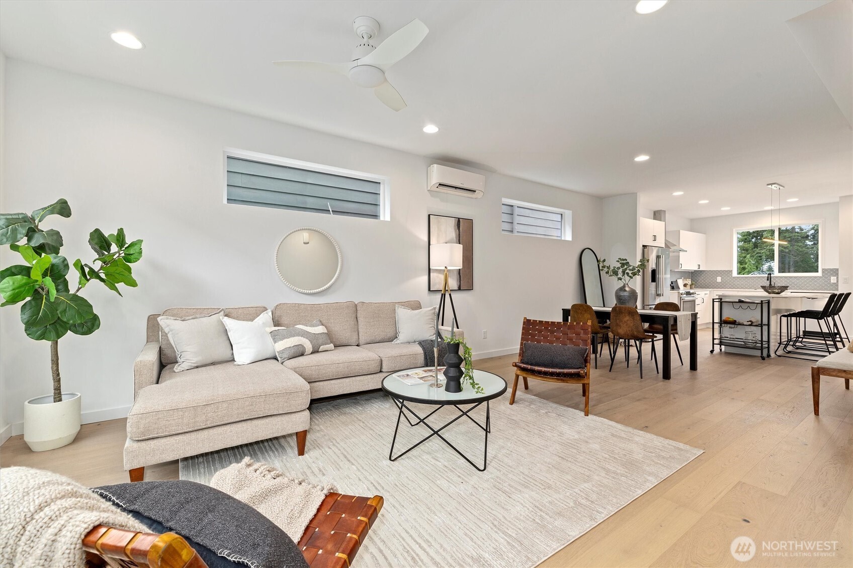 1323 N 185th Street Unit: A