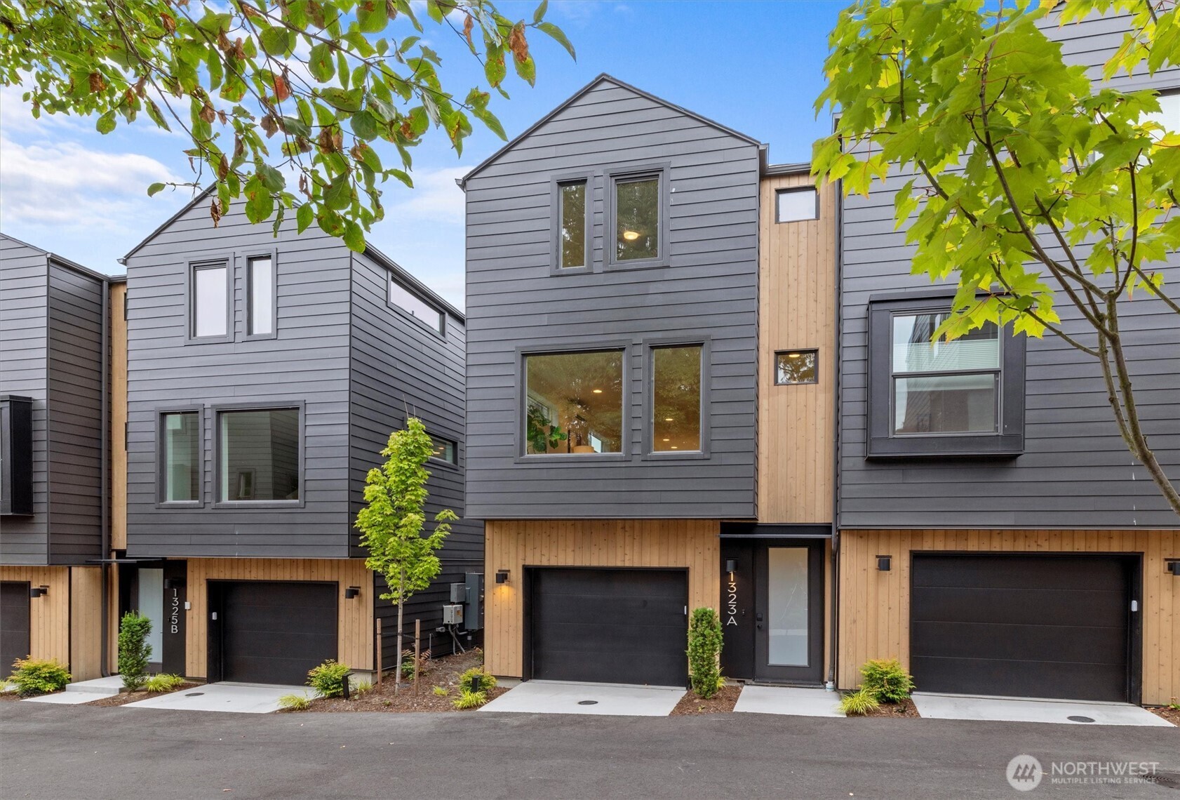 1323 N 185th Street Unit: A