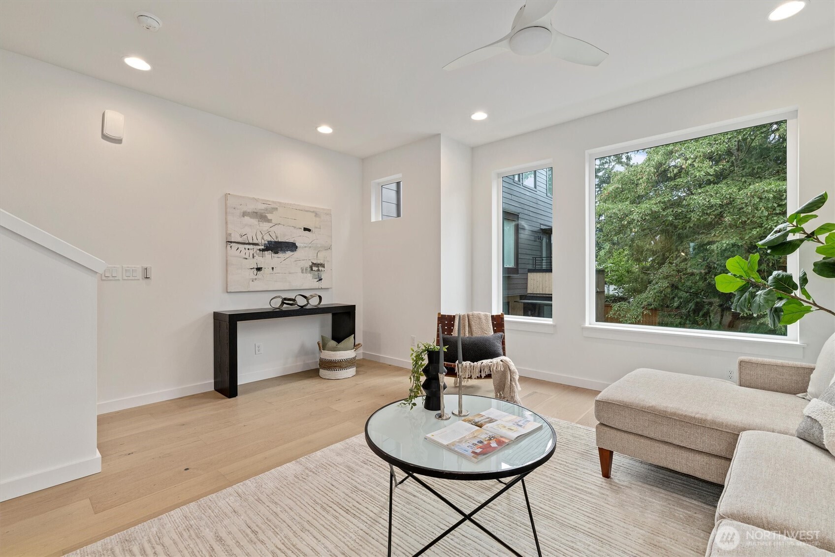 1323 N 185th Street Unit: A