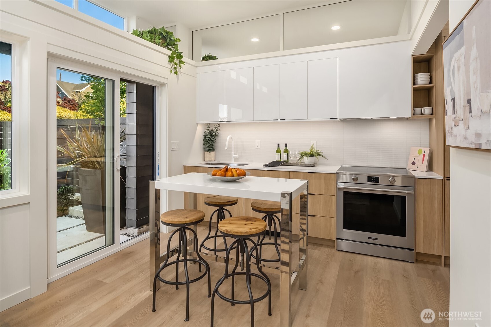 4825 42nd Avenue SW Unit: B