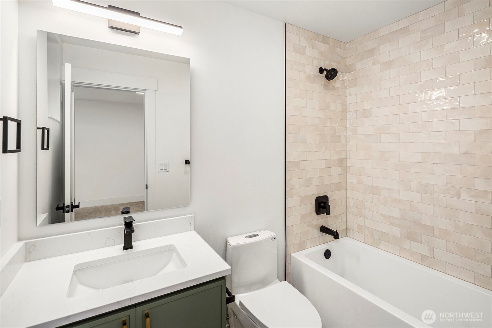 725 18th Avenue Unit: B