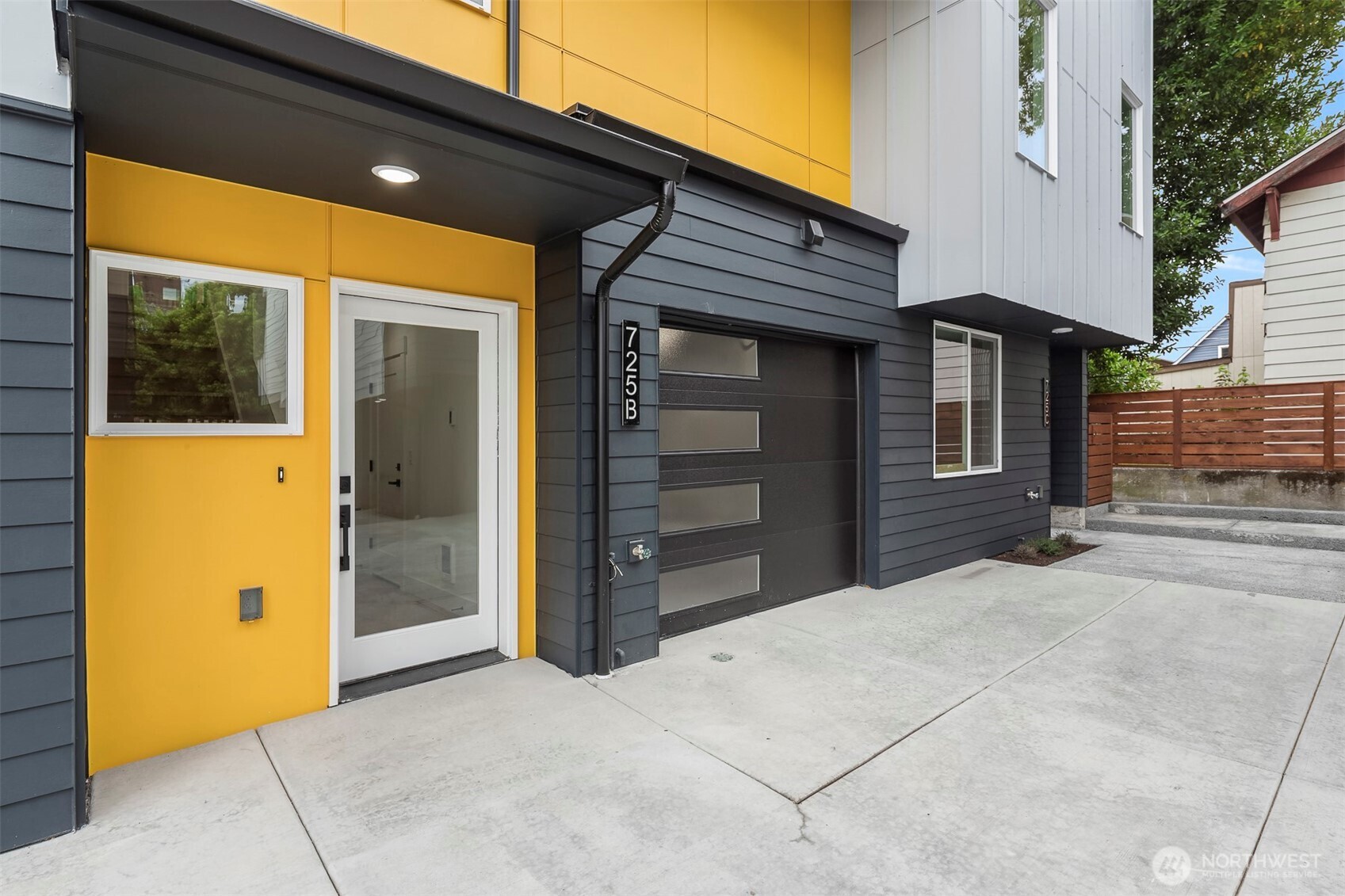 725 18th Avenue Unit: B