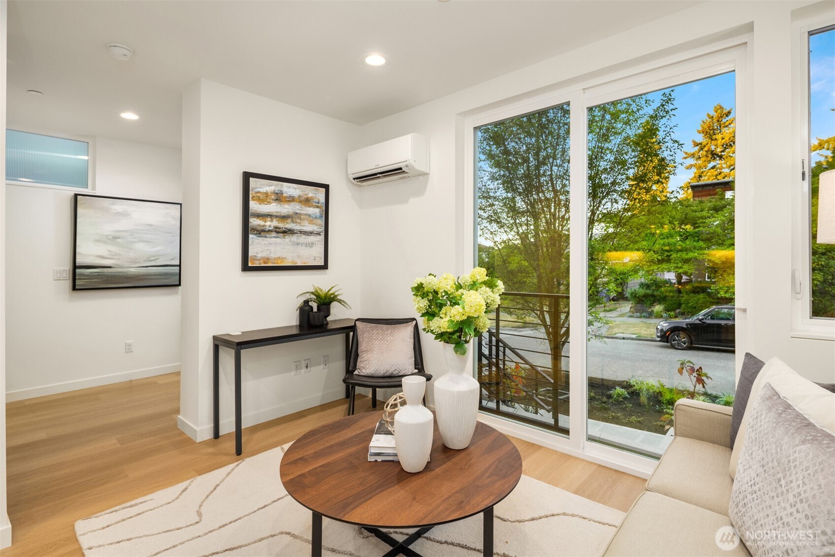 2337 16th Avenue S Unit: B