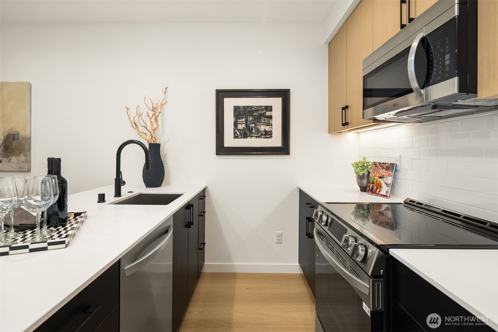 2337 16th Avenue S Unit: B
