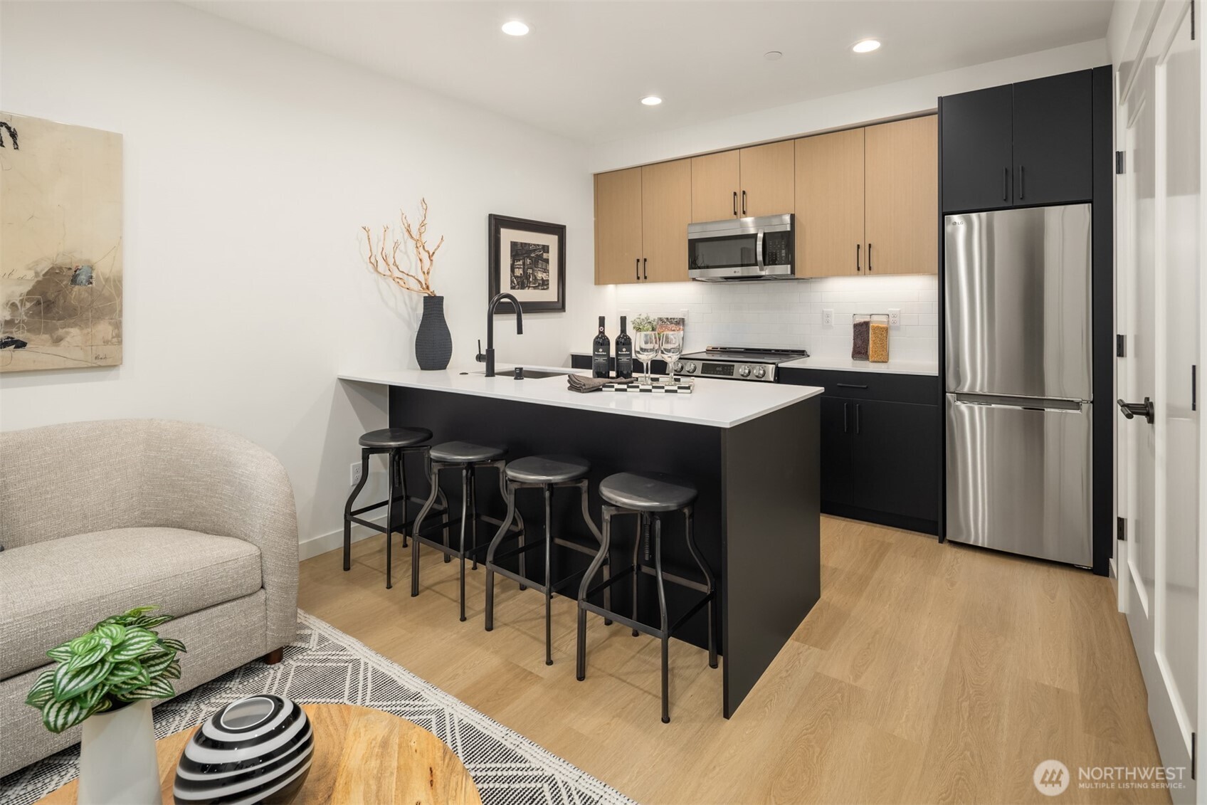 2337 16th Avenue S Unit: B