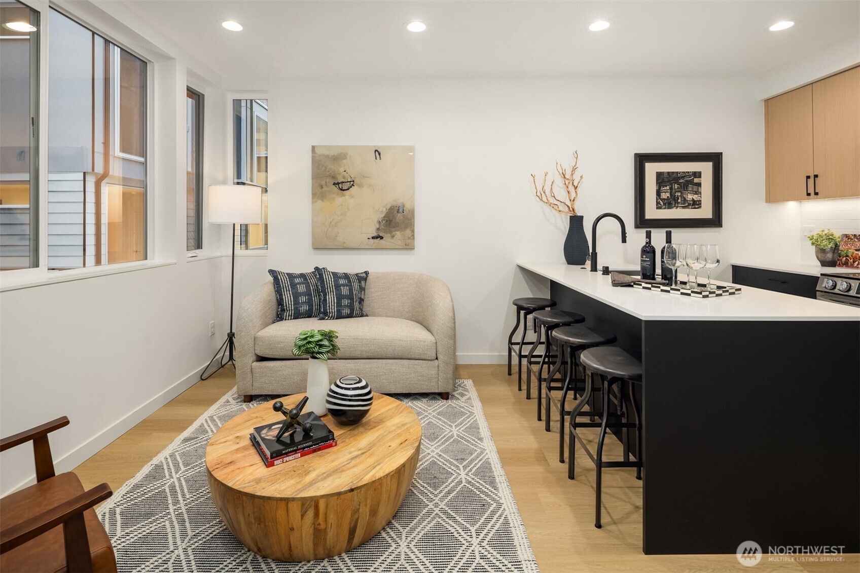 2337 16th Avenue S Unit: B