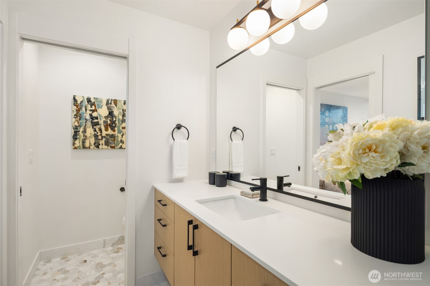 2337 16th Avenue S Unit: B