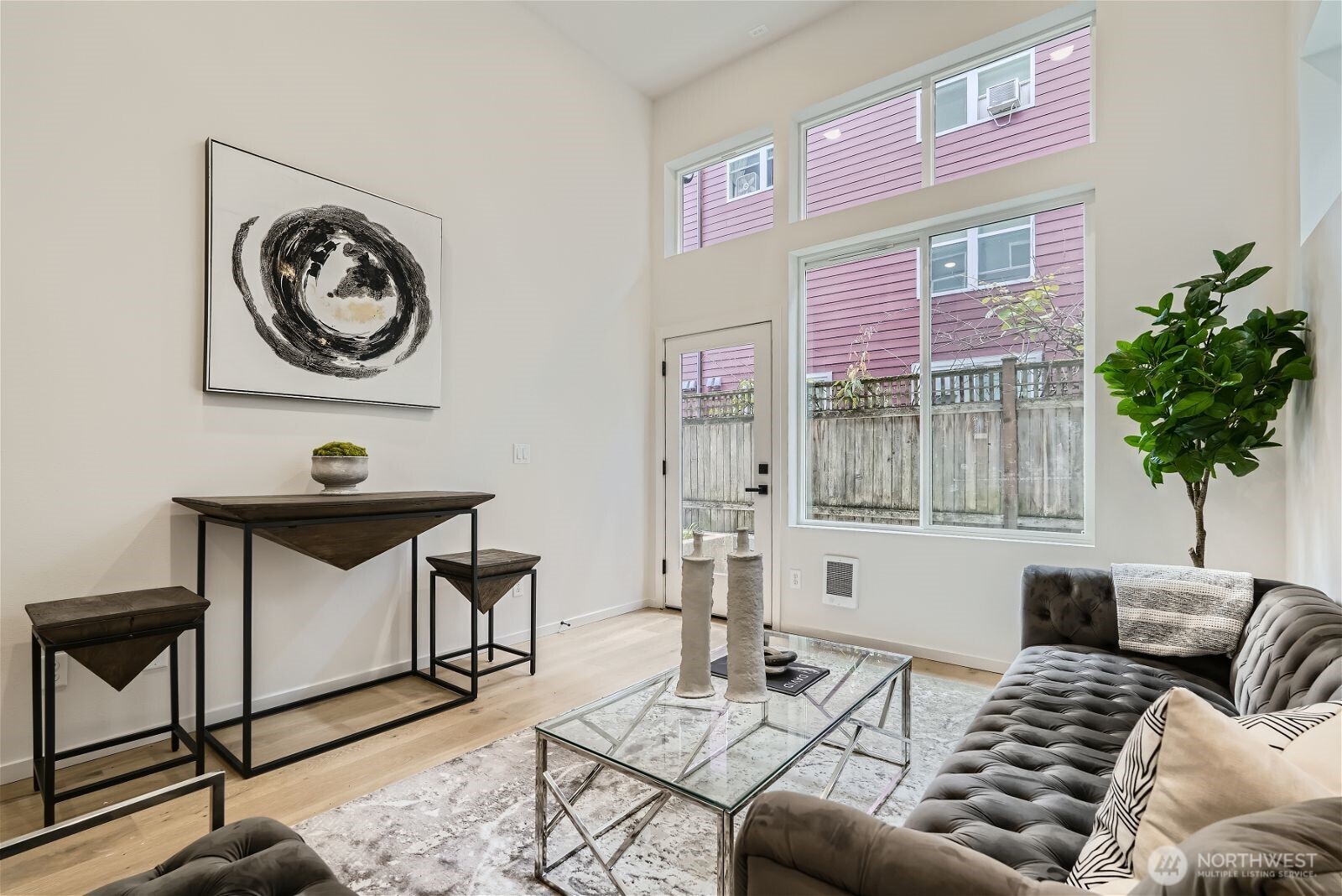 1108 33rd Avenue Unit: B