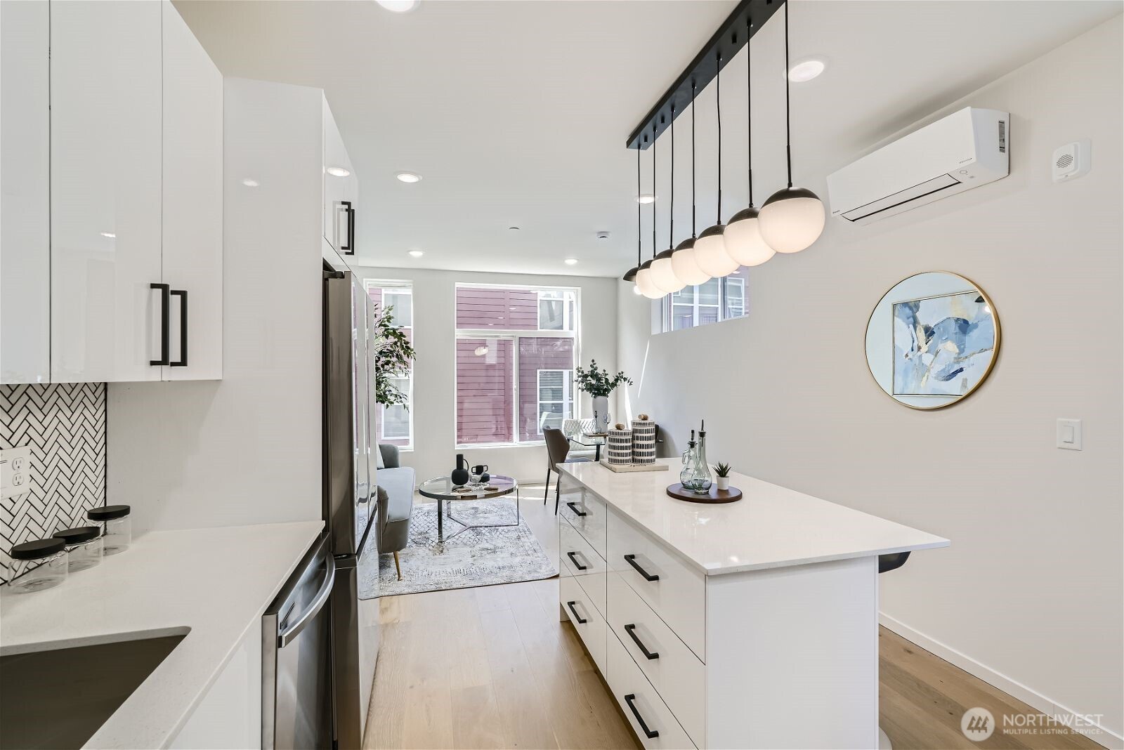 1108 33rd Avenue Unit: B