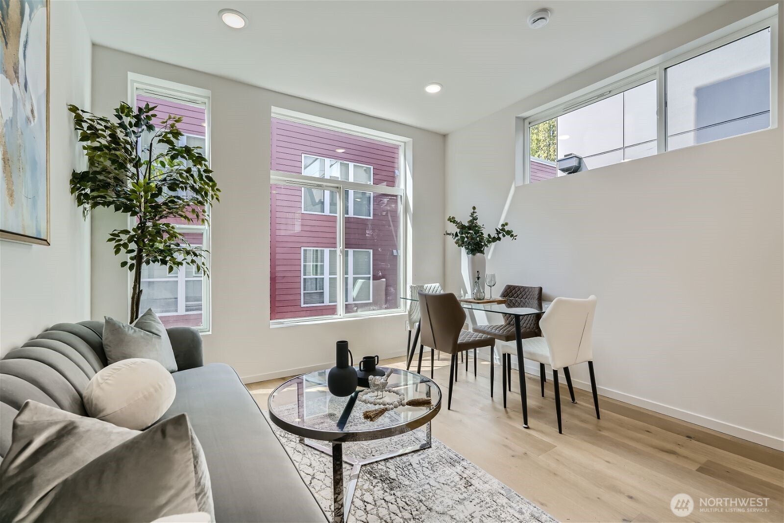 1108 33rd Avenue Unit: B