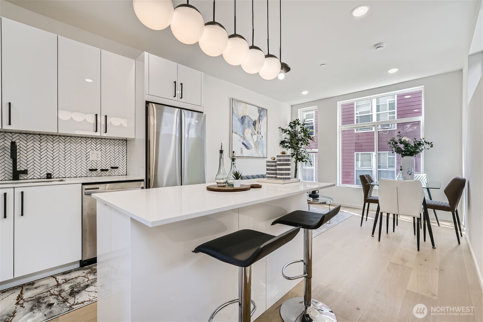 1108 33rd Avenue Unit: B