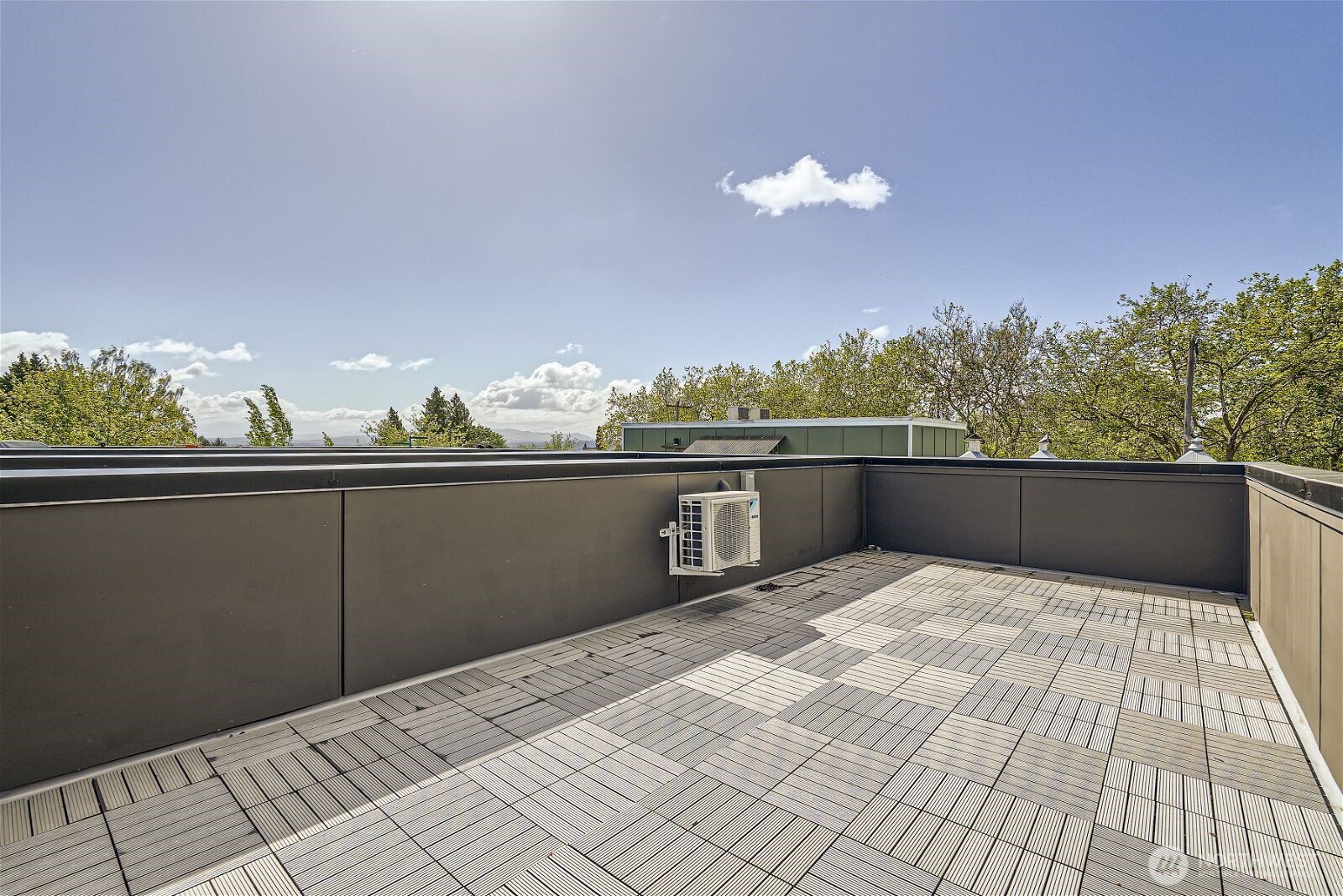 1108 33rd Avenue Unit: B