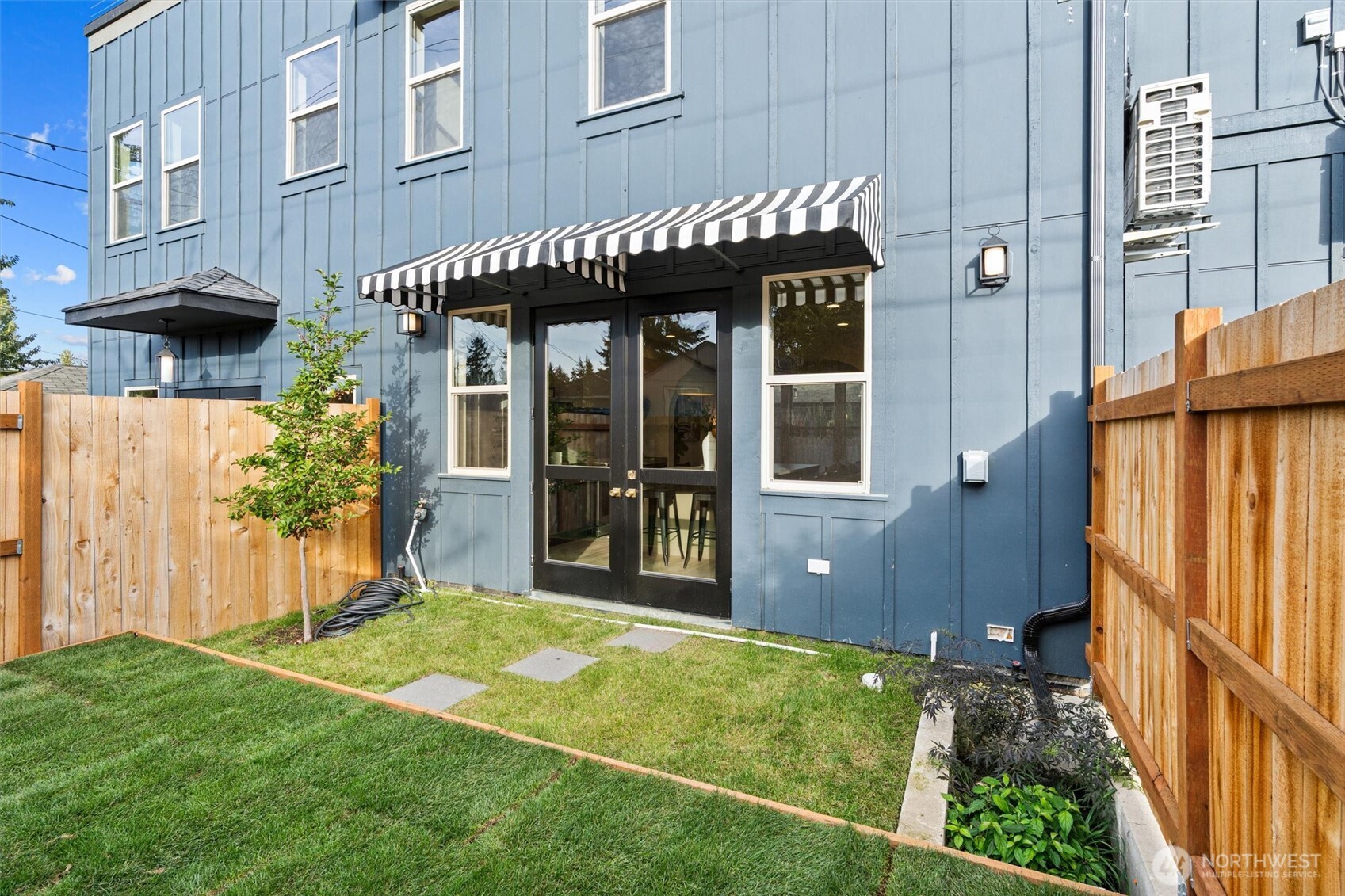 5033 25th Avenue SW Unit: B