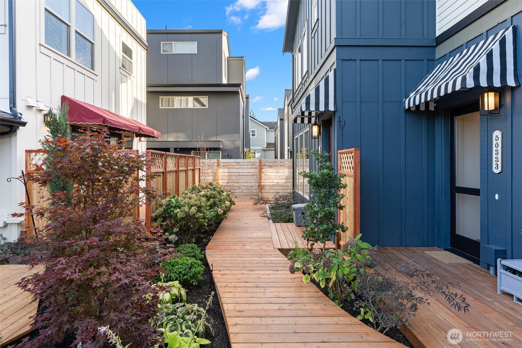 5033 25th Avenue SW Unit: B