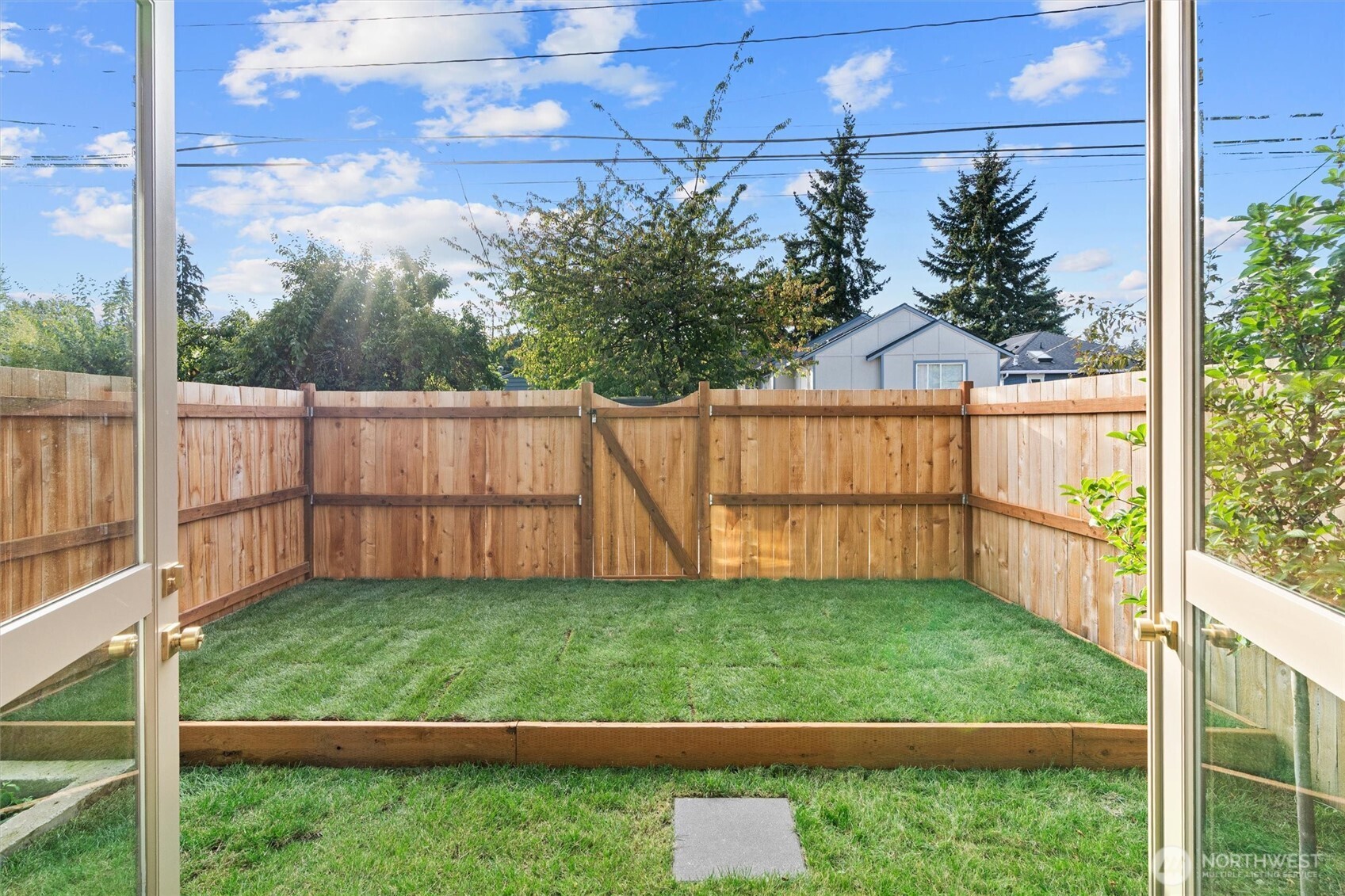 5033 25th Avenue SW Unit: B