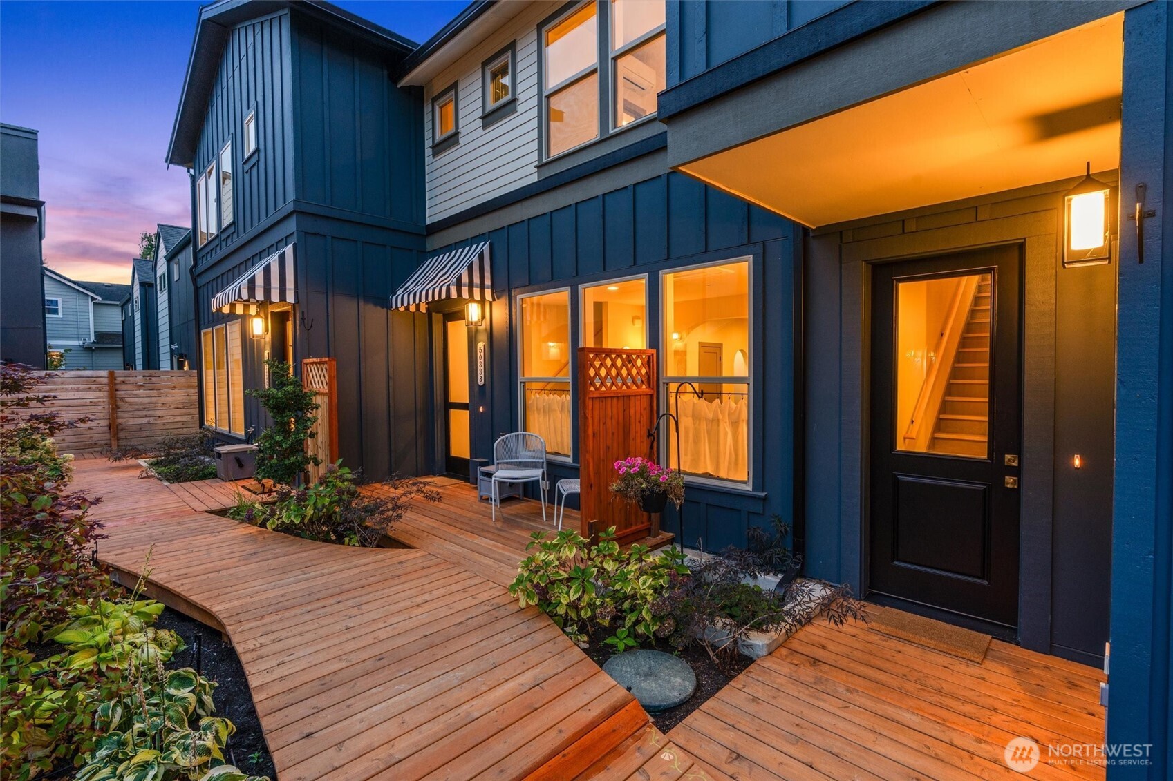 5033 25th Avenue SW Unit: B