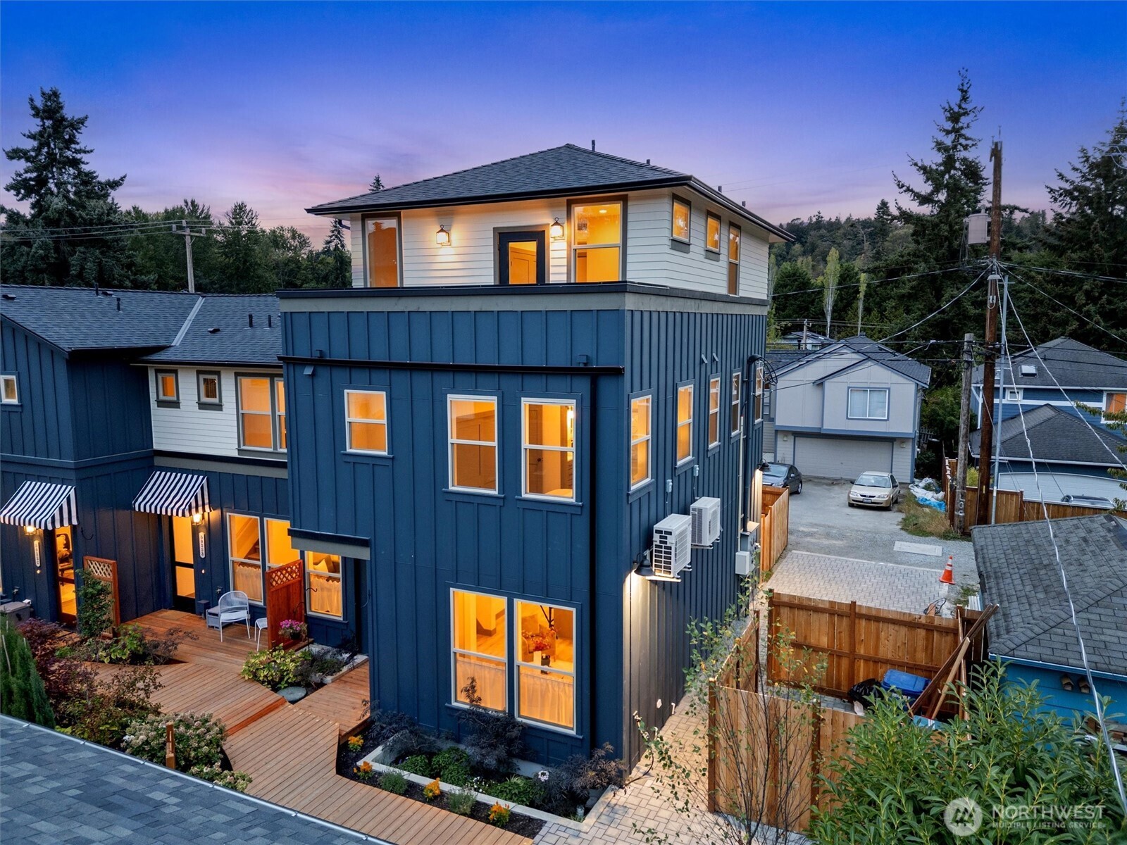 5033 25th Avenue SW Unit: B