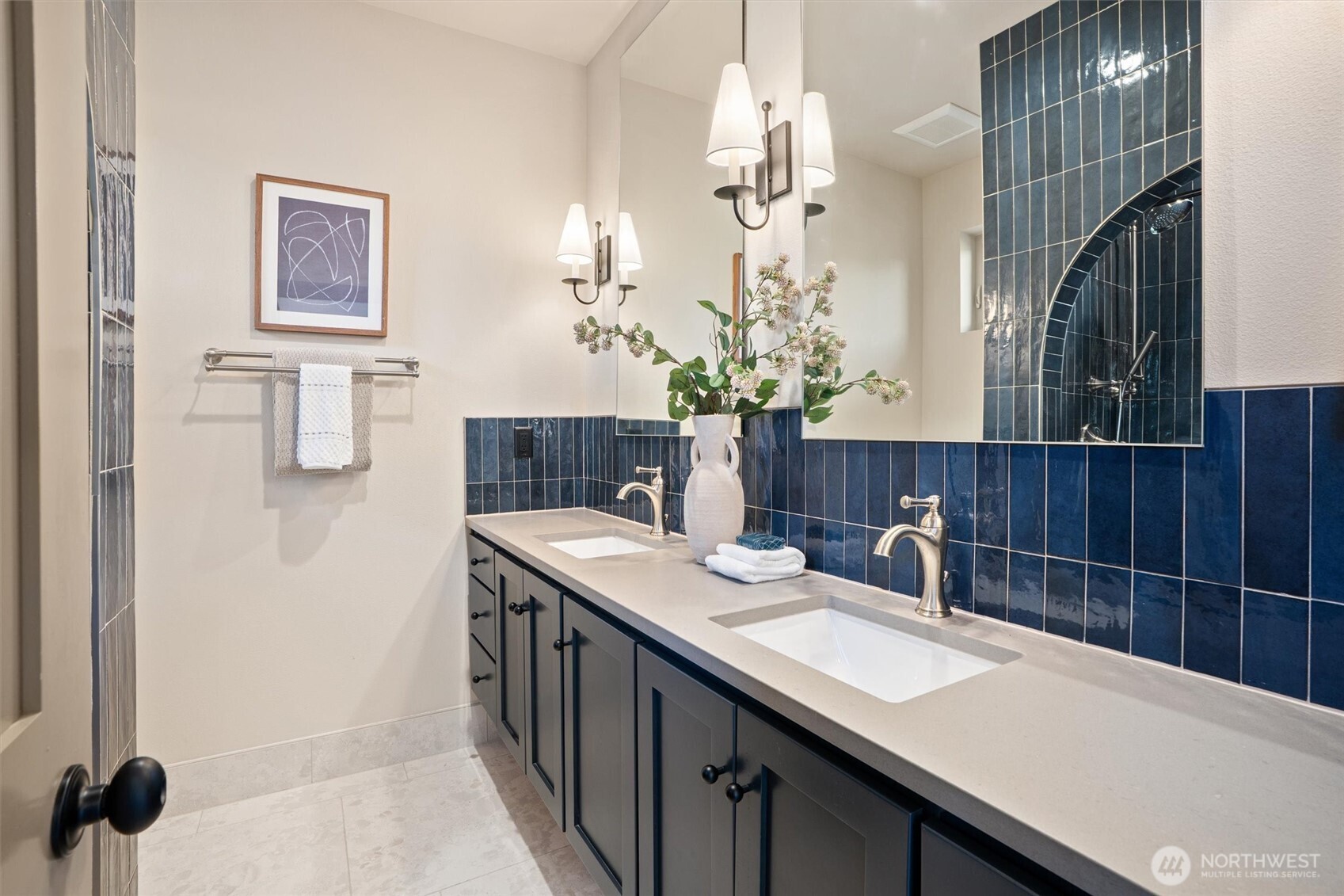 5033 25th Avenue SW Unit: B