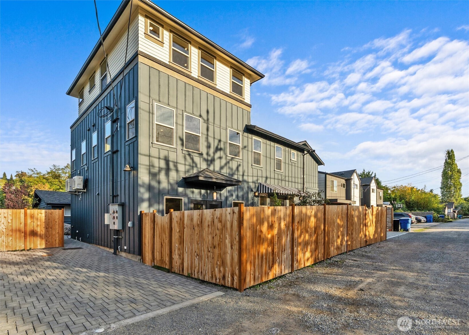 5033 25th Avenue SW Unit: A