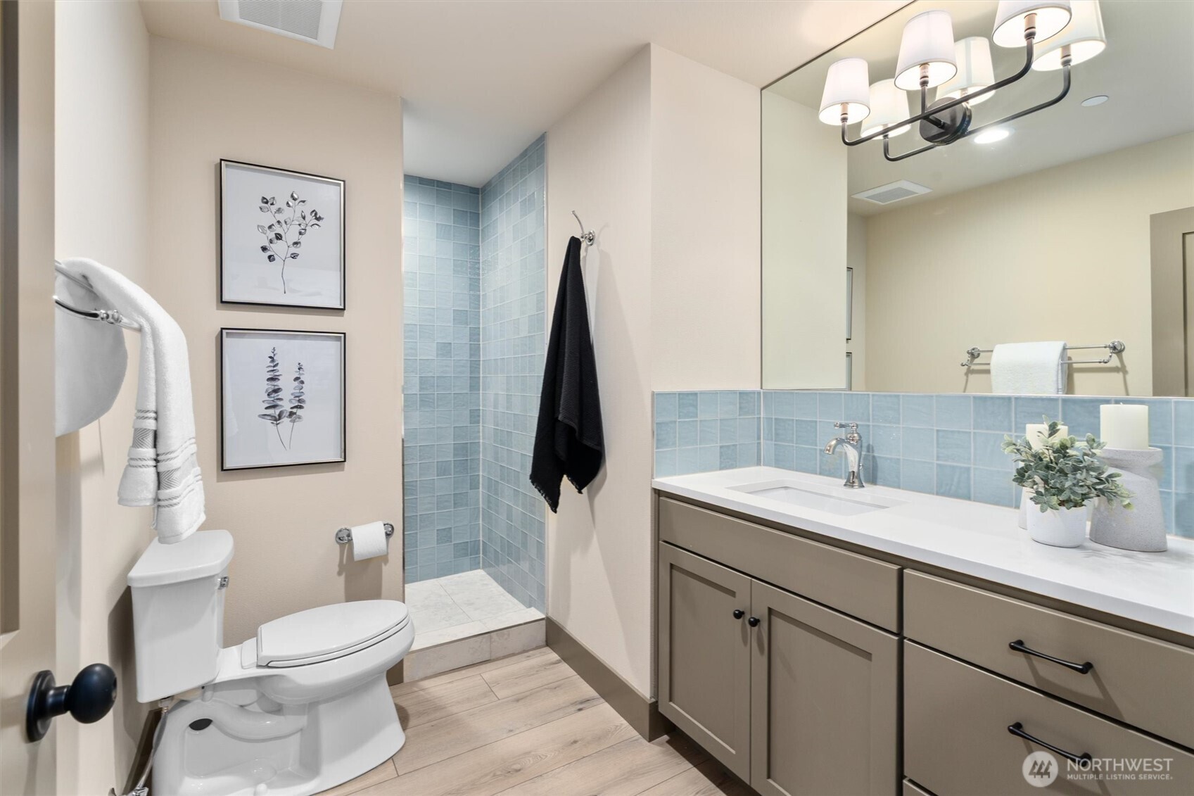 5033 25th Avenue SW Unit: A