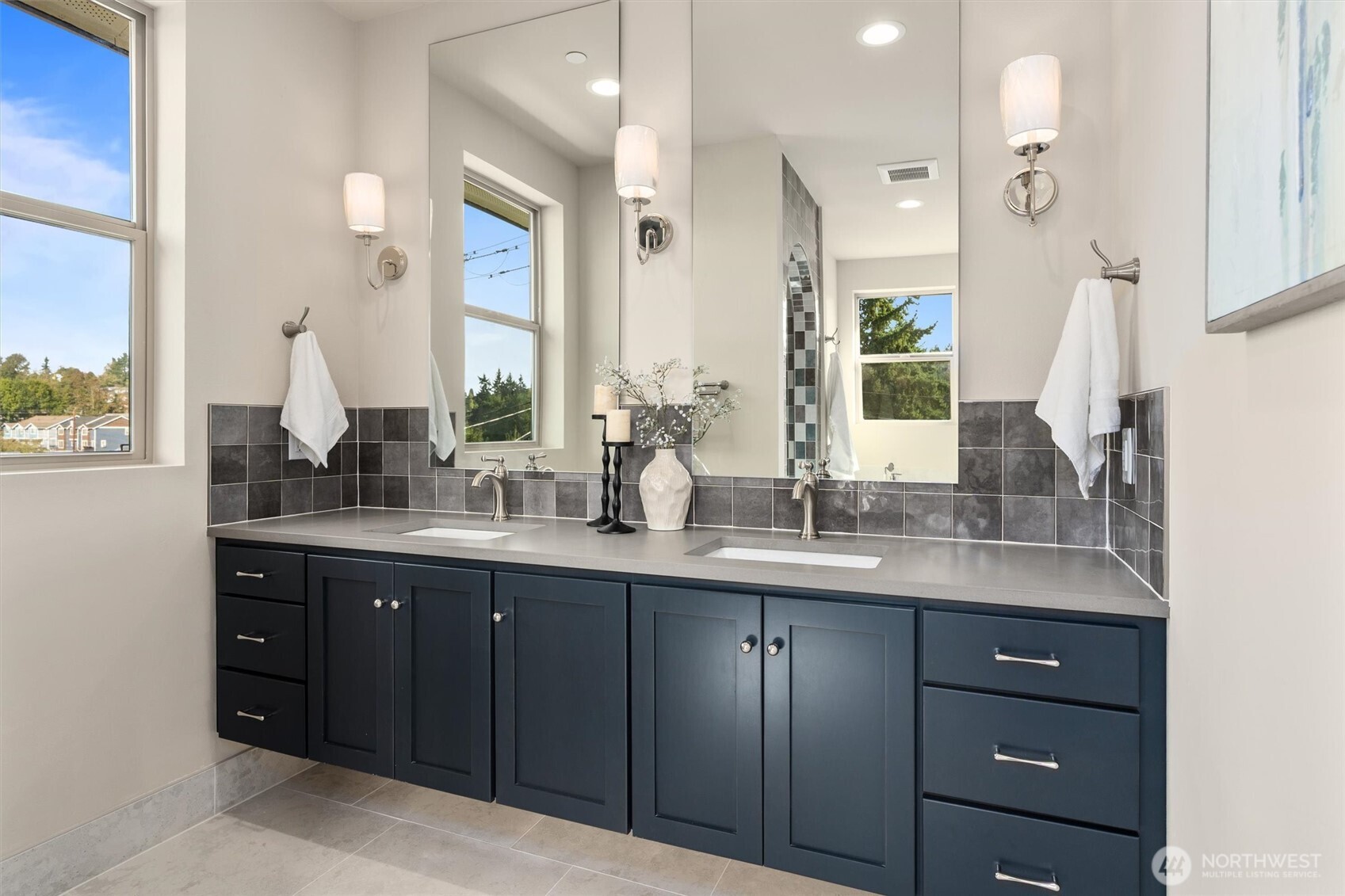 5033 25th Avenue SW Unit: A
