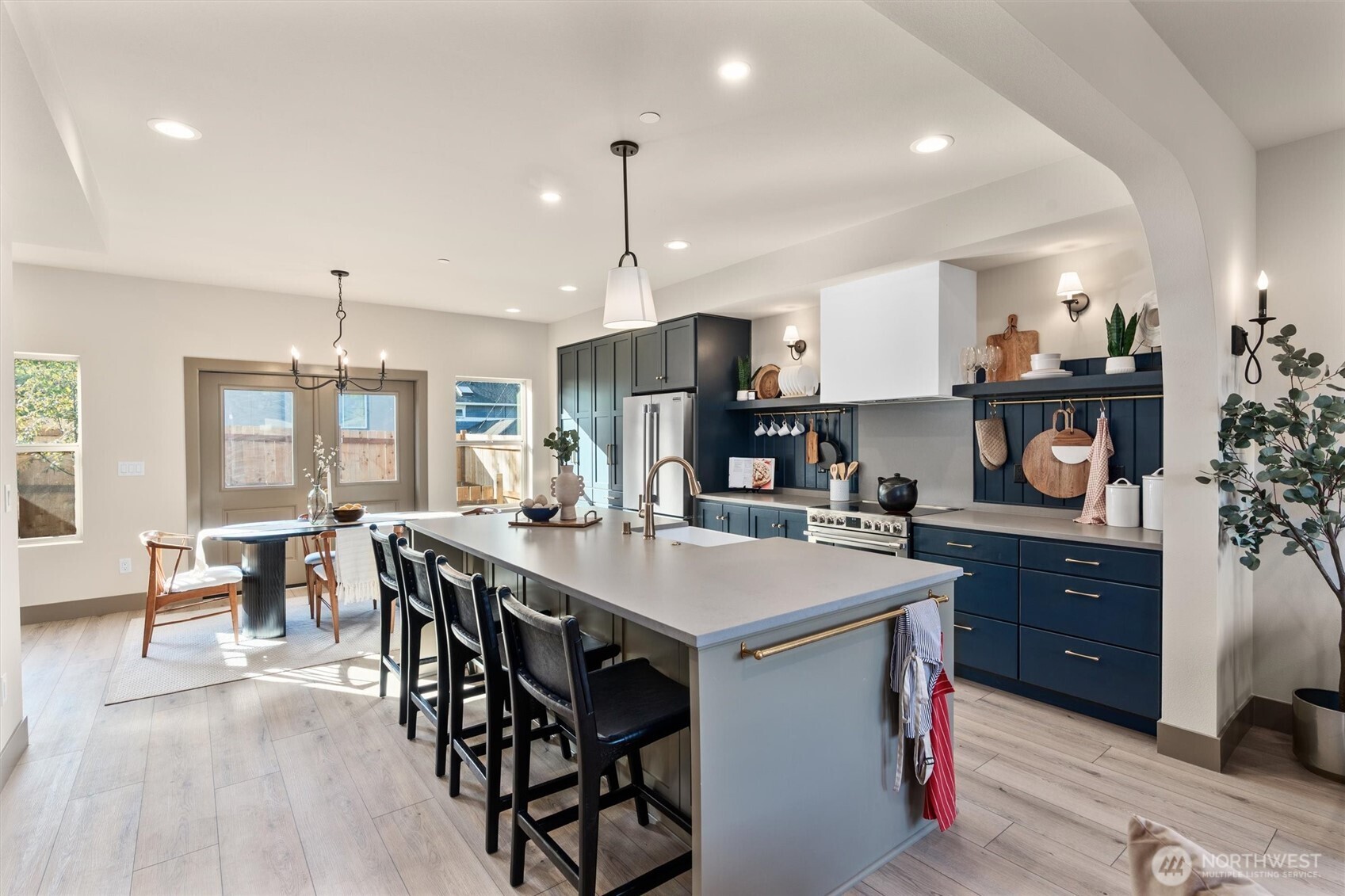 5033 25th Avenue SW Unit: A