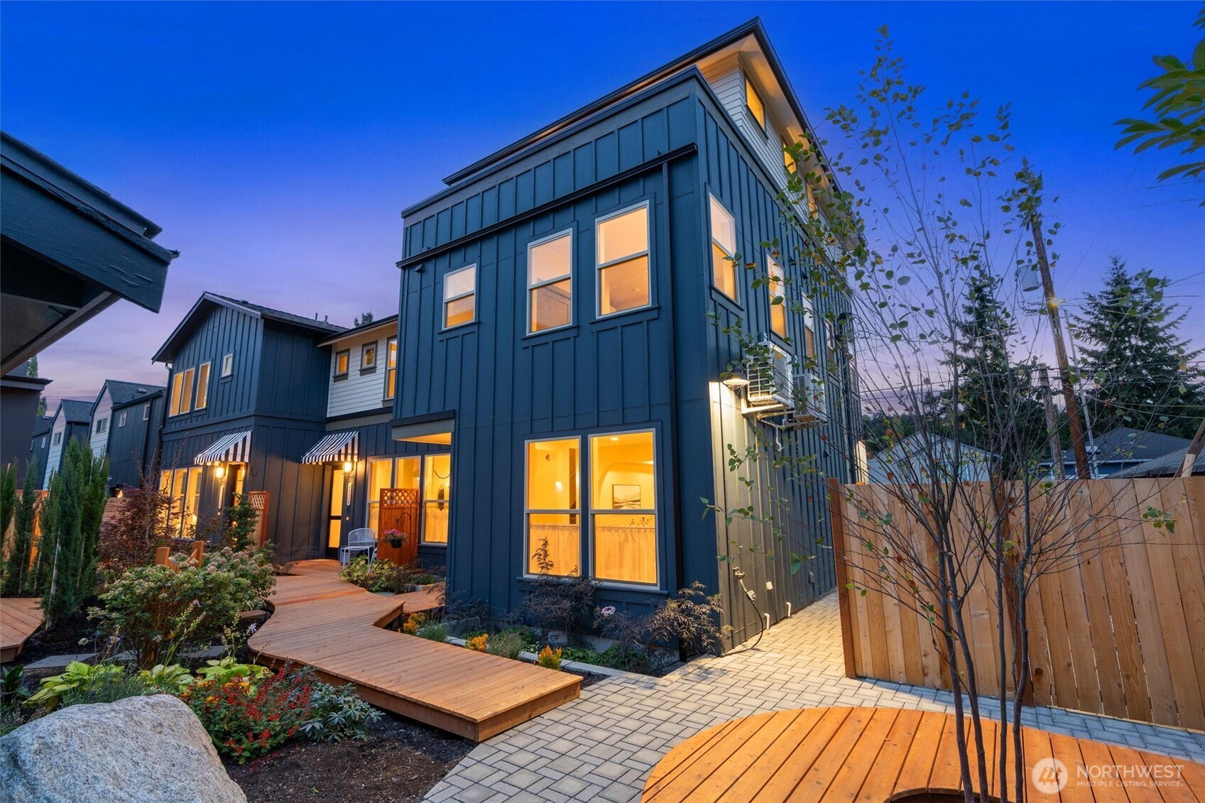 5033 25th Avenue SW Unit: A