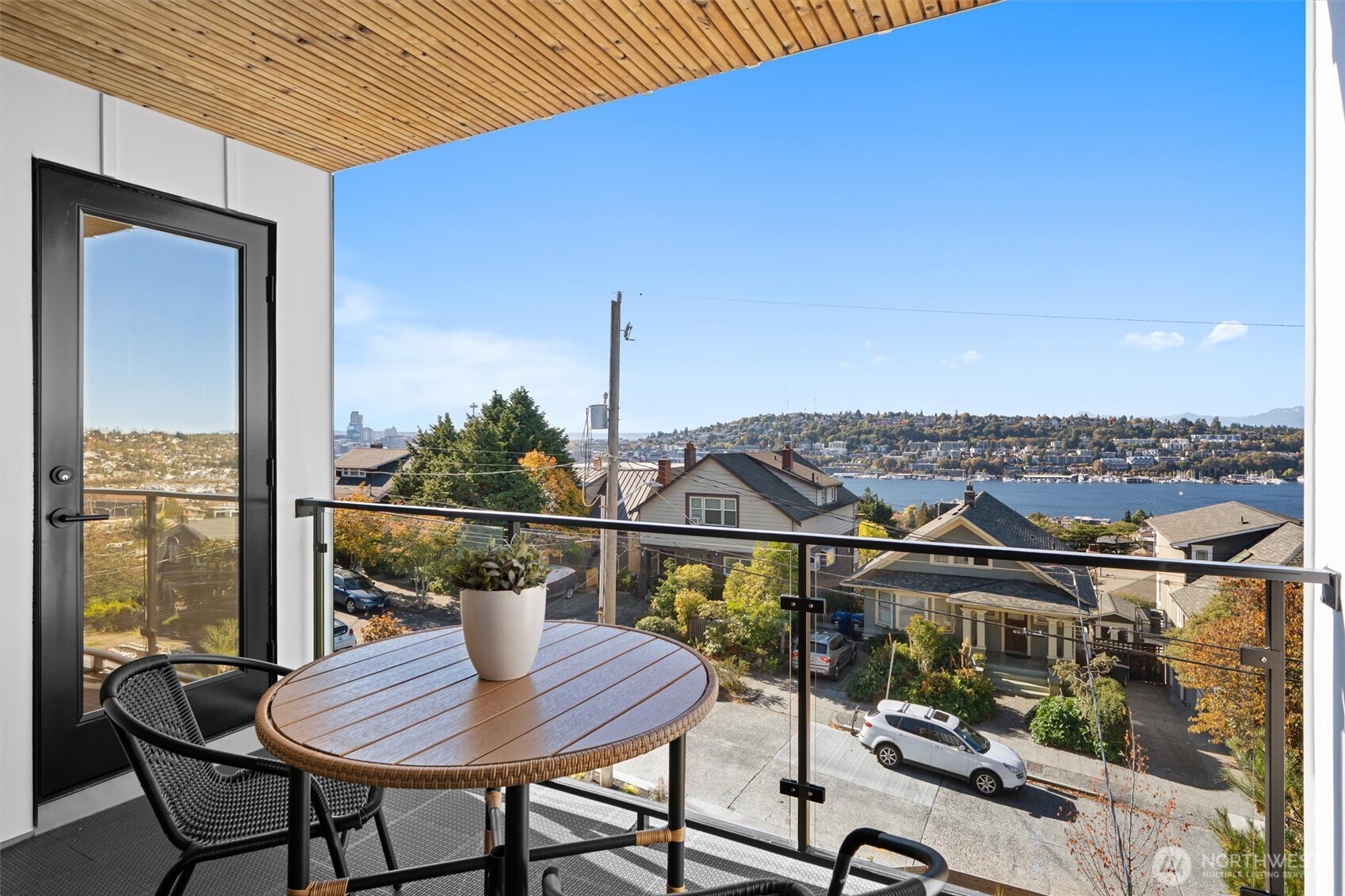 2214 Broadway E Unit: A