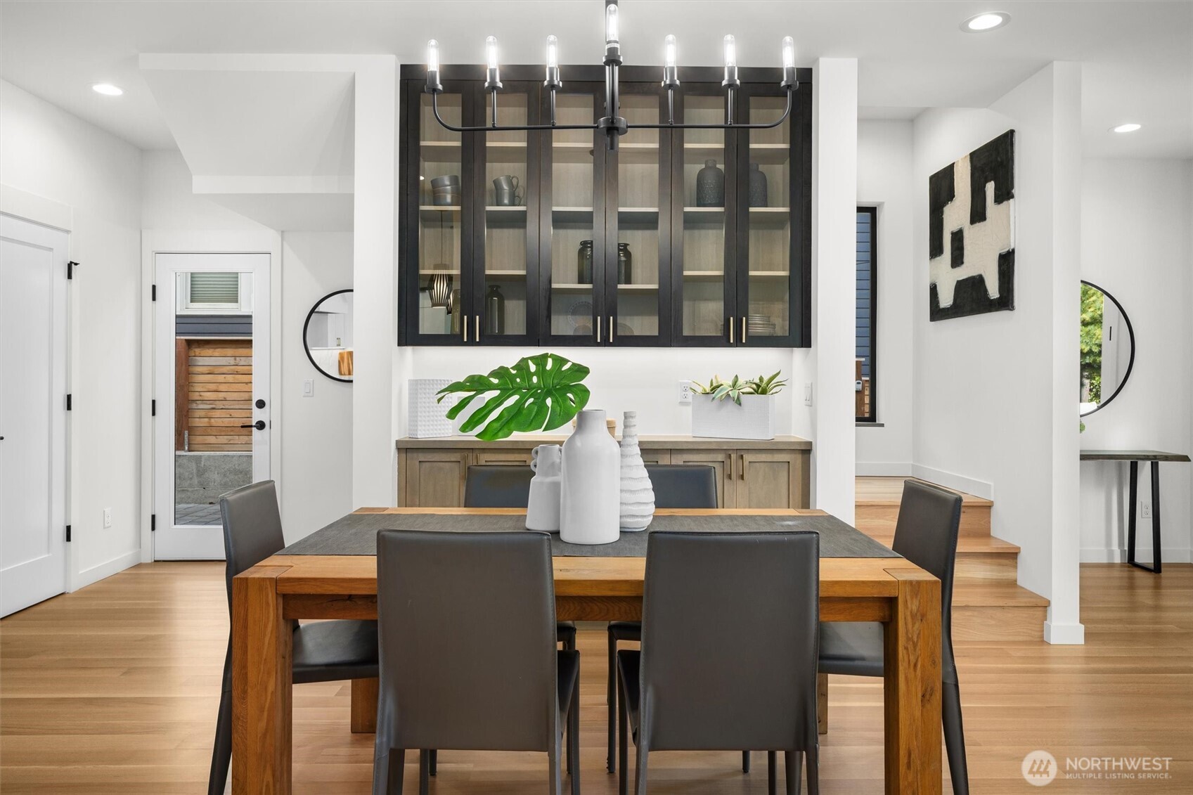 2214 Broadway E Unit: A