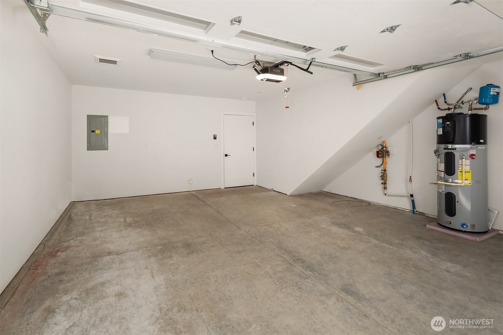 18013 2nd Avenue NE Unit: C
