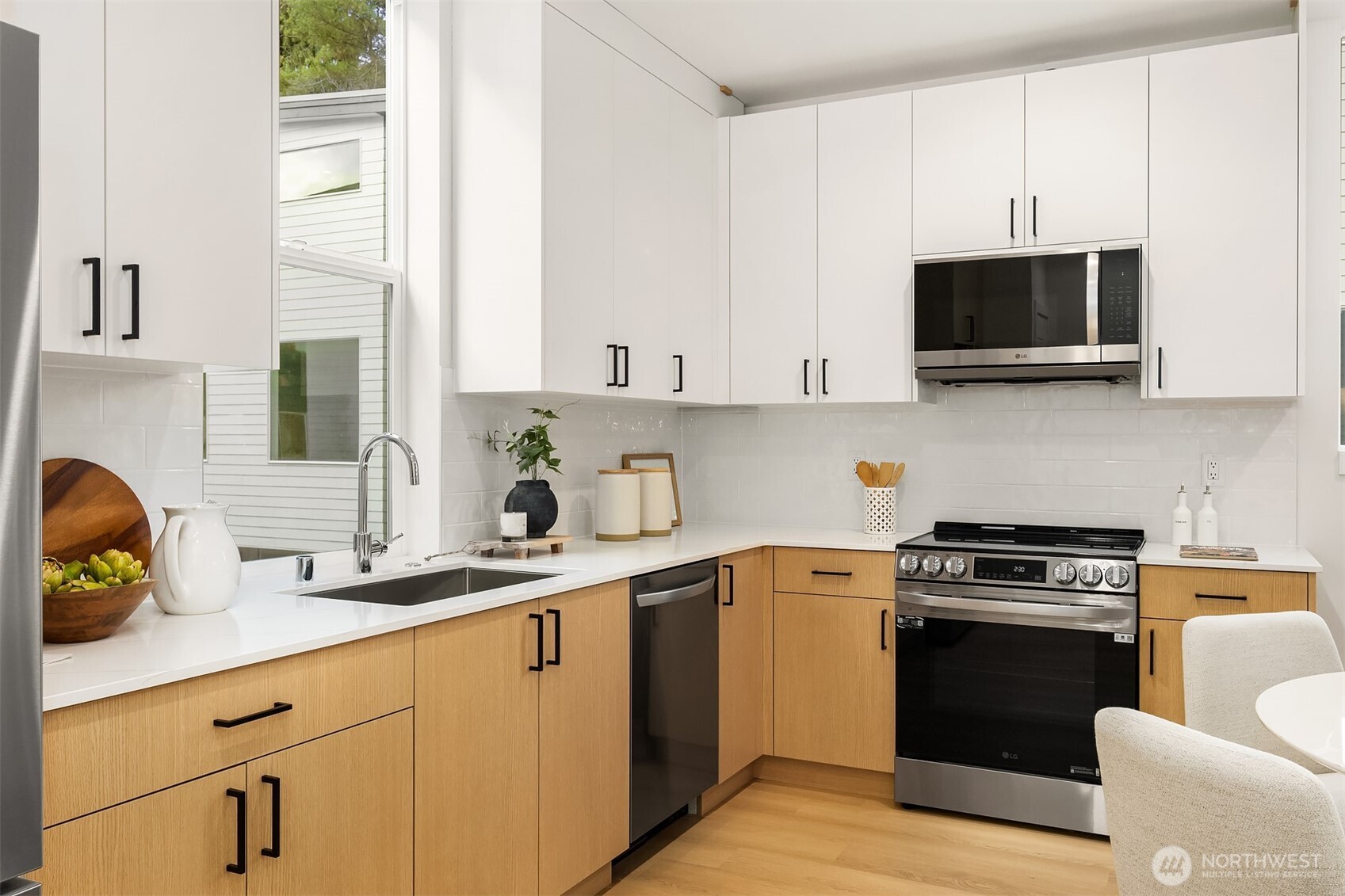 18013 2nd Avenue NE Unit: C