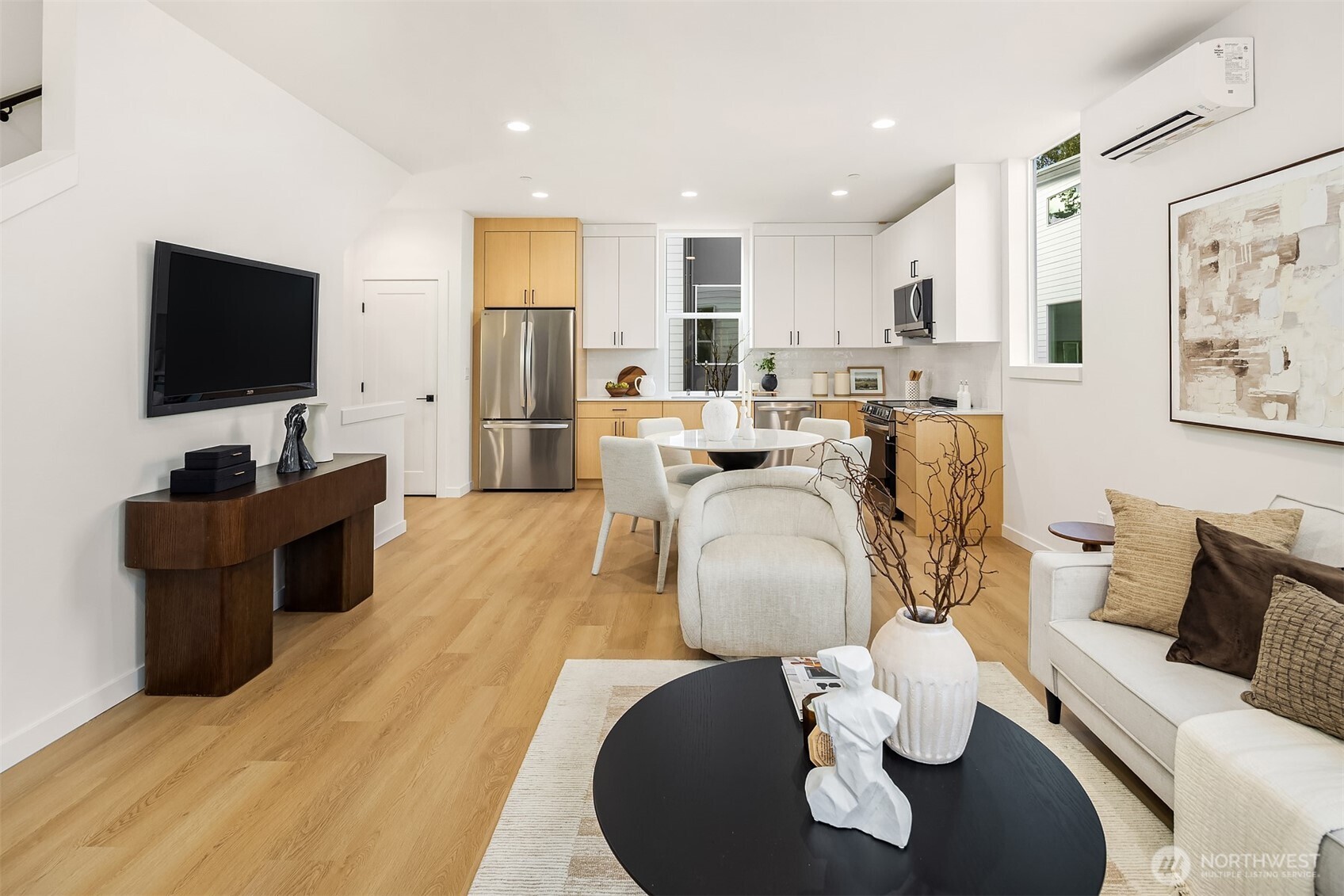 18013 2nd Avenue NE Unit: B