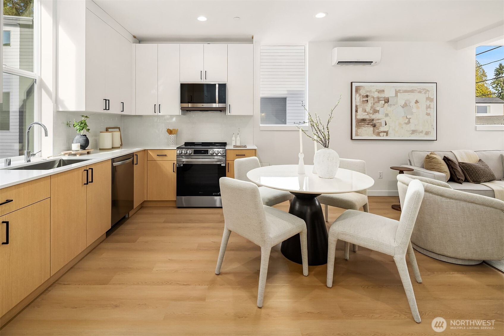 18013 2nd Avenue NE Unit: A