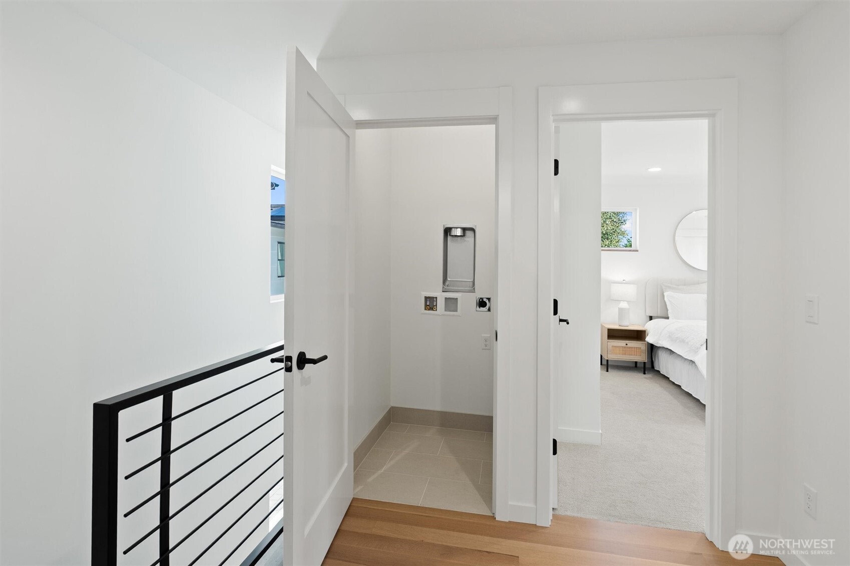 2212 Broadway E
