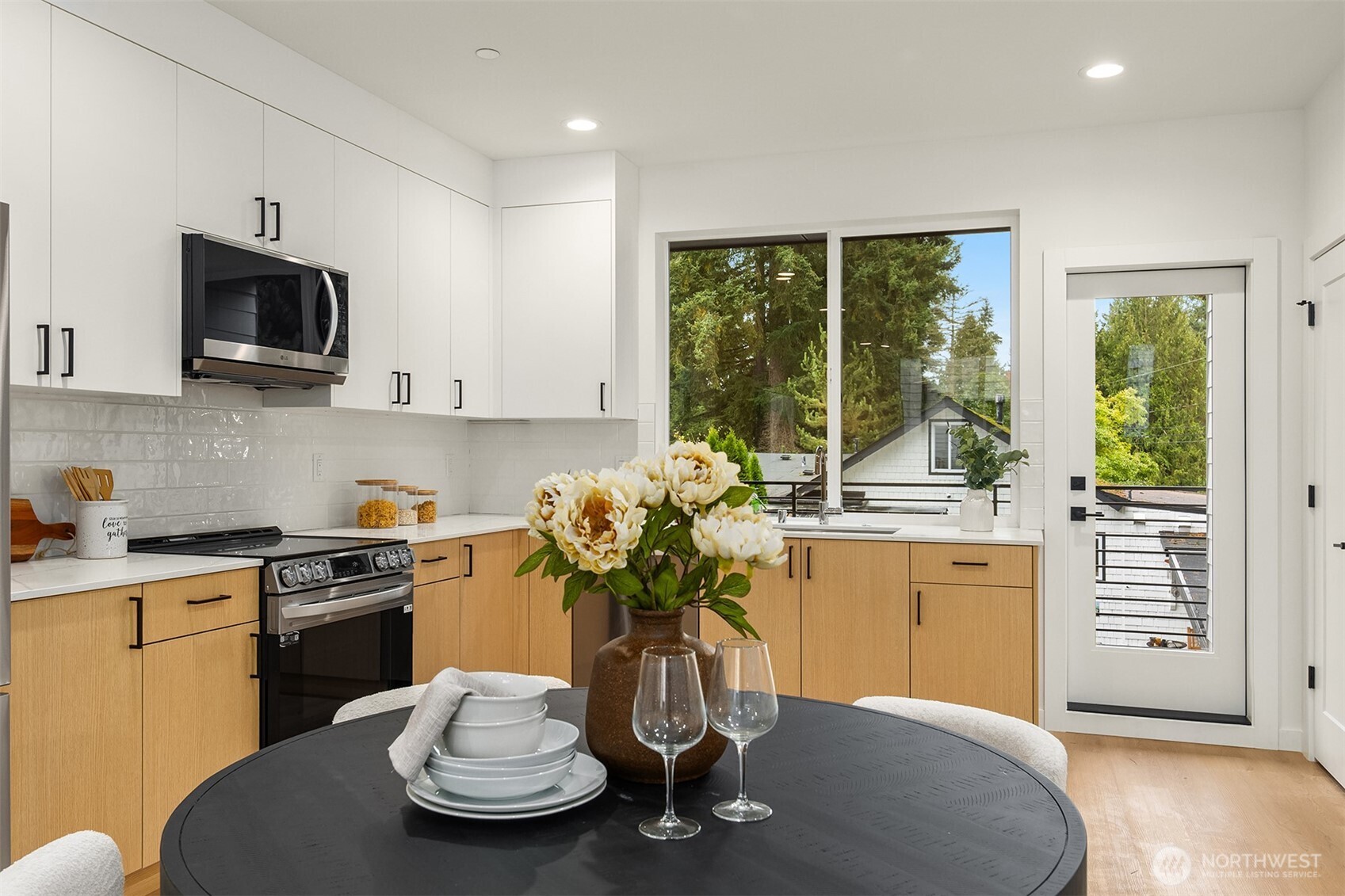 18015 2nd Avenue NE Unit: A