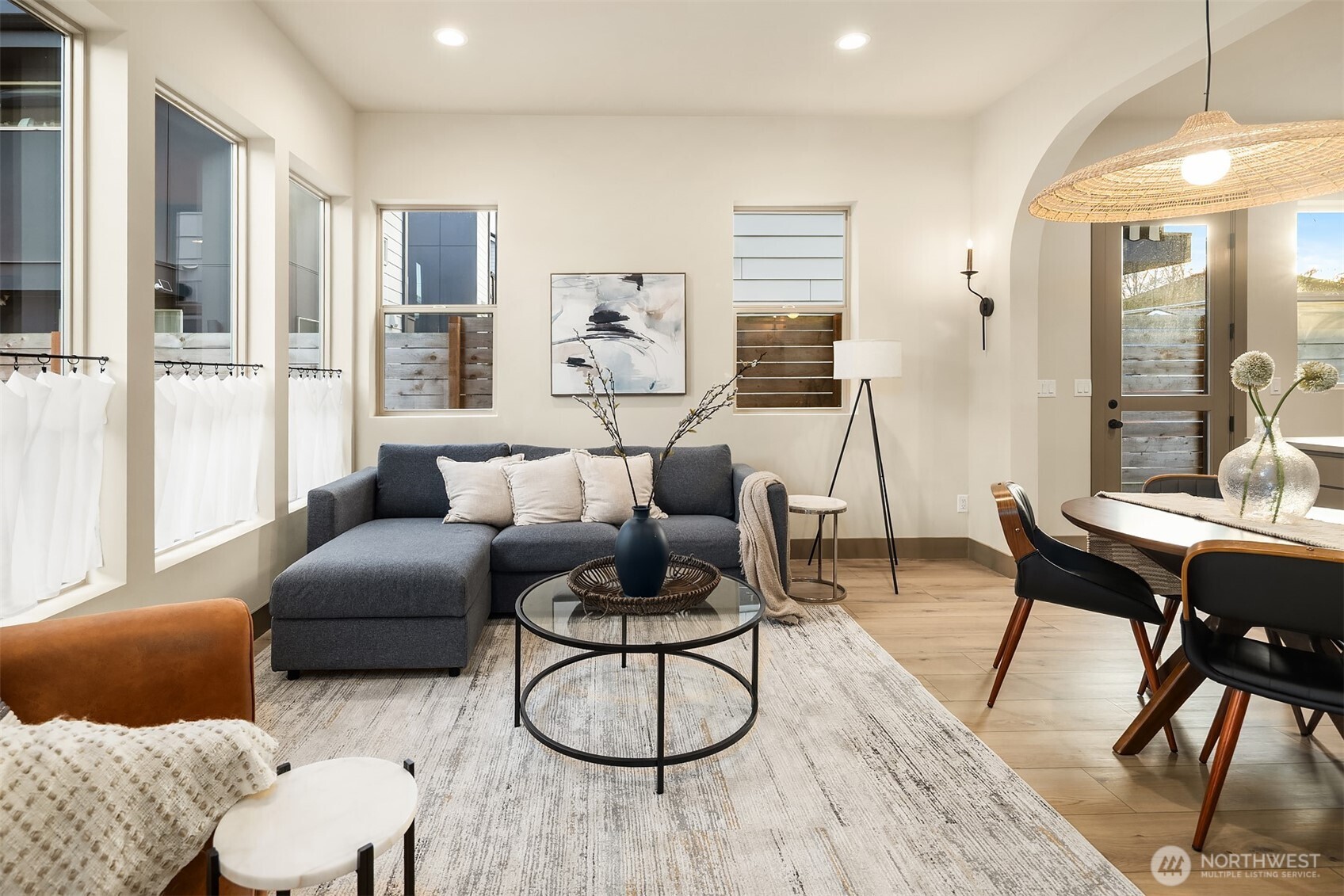 5033 25th Avenue SW Unit: C