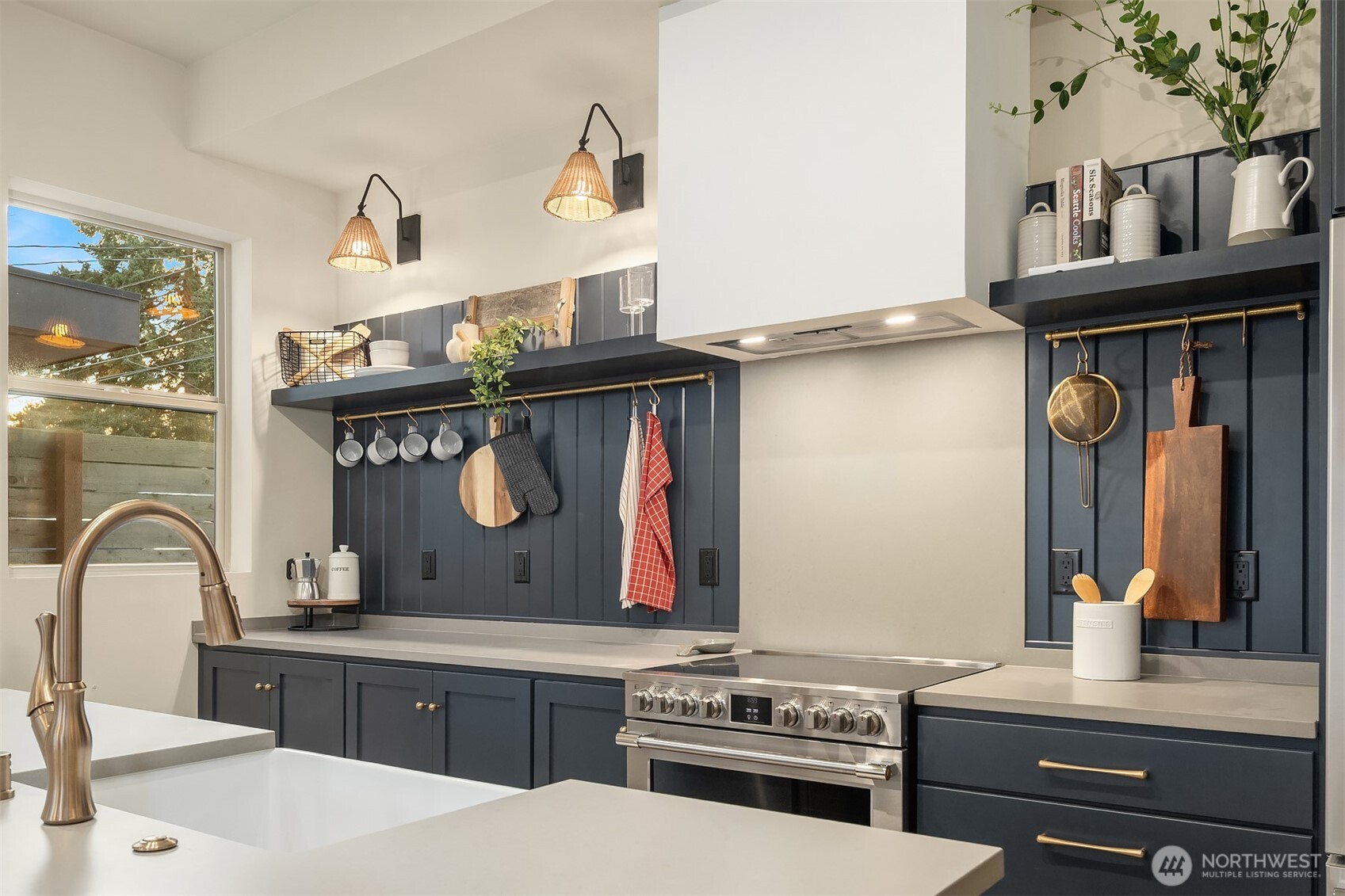 5033 25th Avenue SW Unit: C