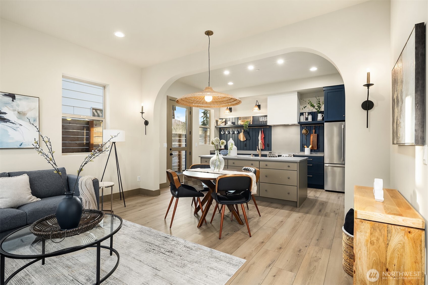 5033 25th Avenue SW Unit: C