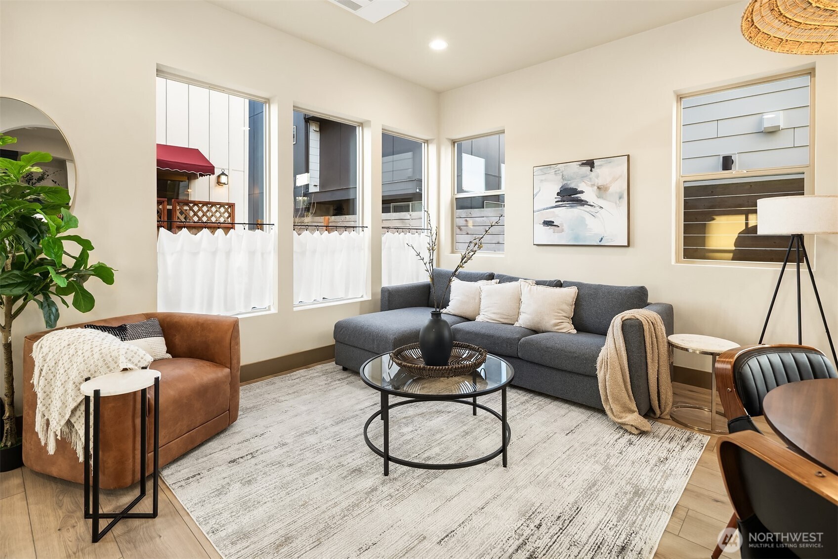 5033 25th Avenue SW Unit: C