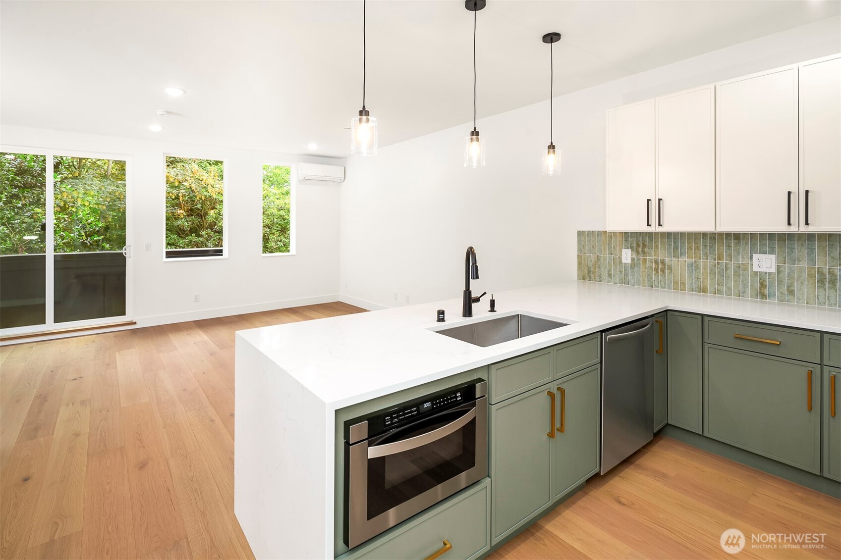 725 18th Avenue Unit: C