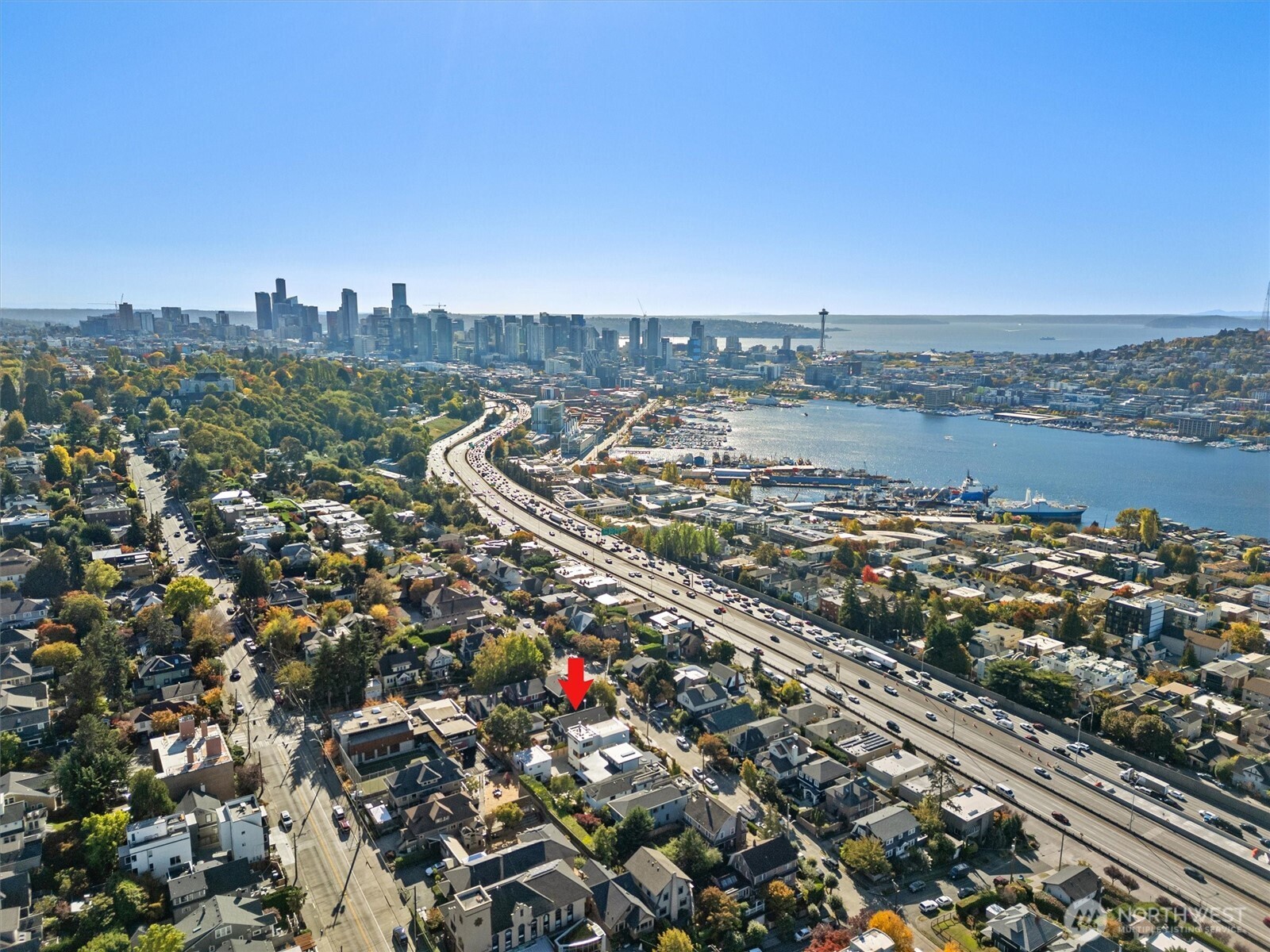 2214 Broadway E Unit: B