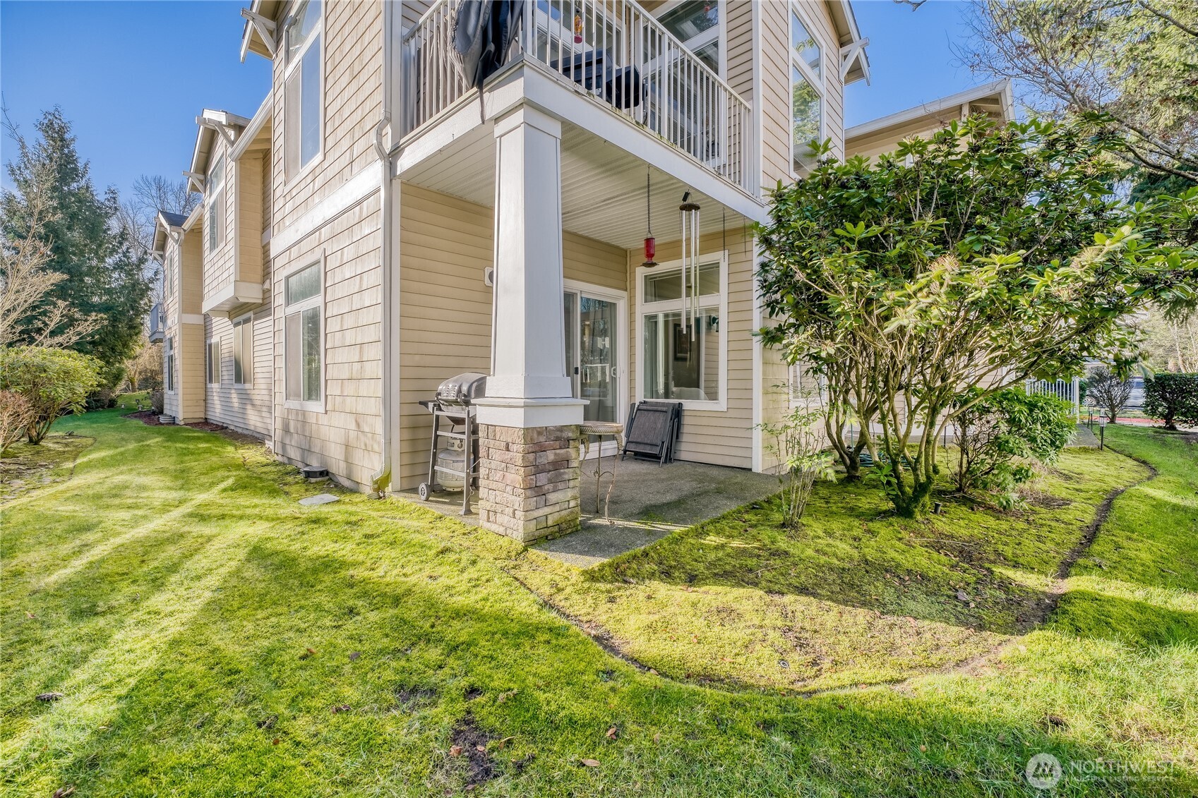 22212 42nd Avenue S Unit: 101